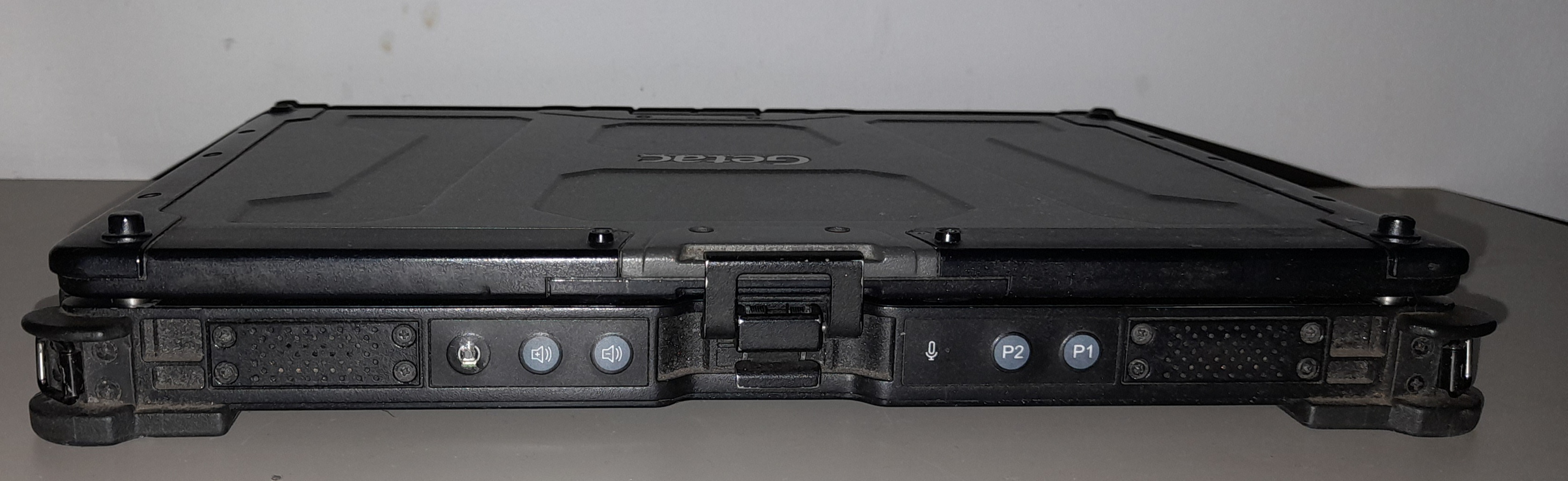 FULLY RUGGED GETAC V110 G2 CORE i5 WITH 8GB RAM/HDMI WINDOWS 11/SIM CARD/TOUCHSCREEN