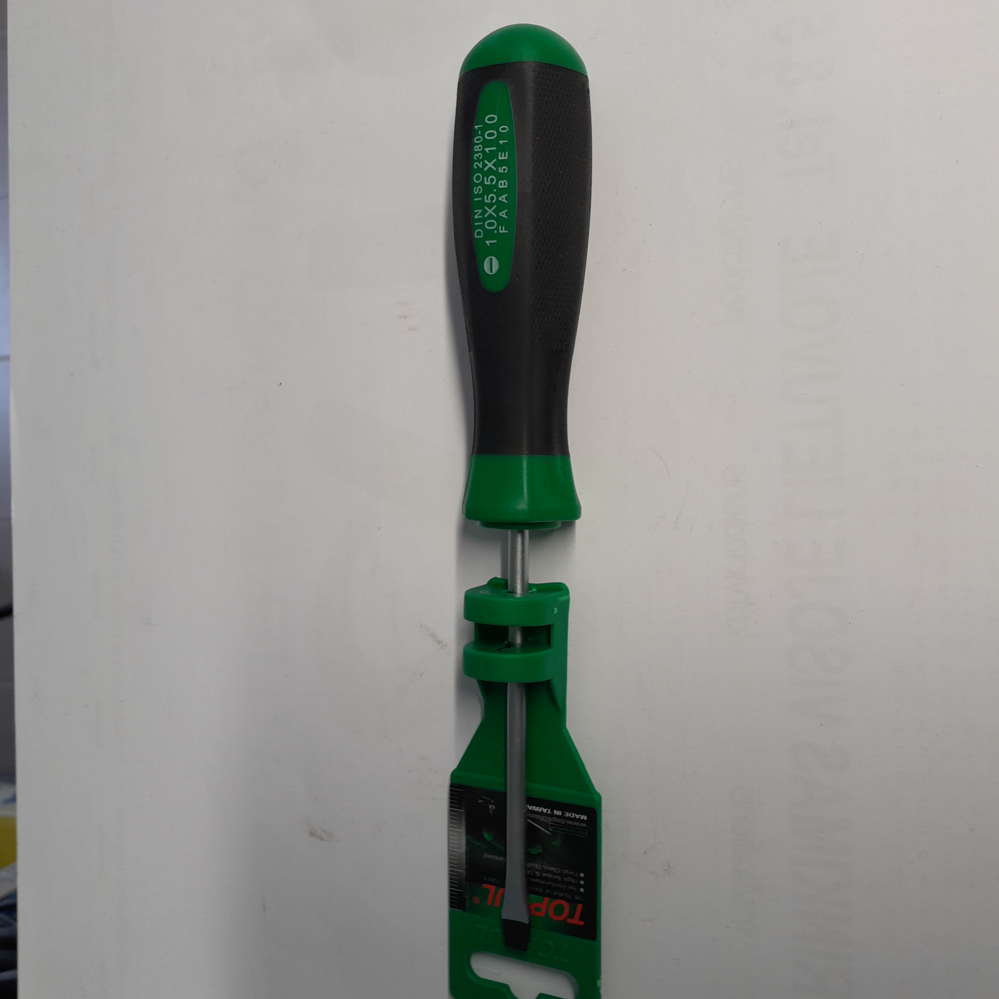 Atsuktuvas minusas 1,0x5,5