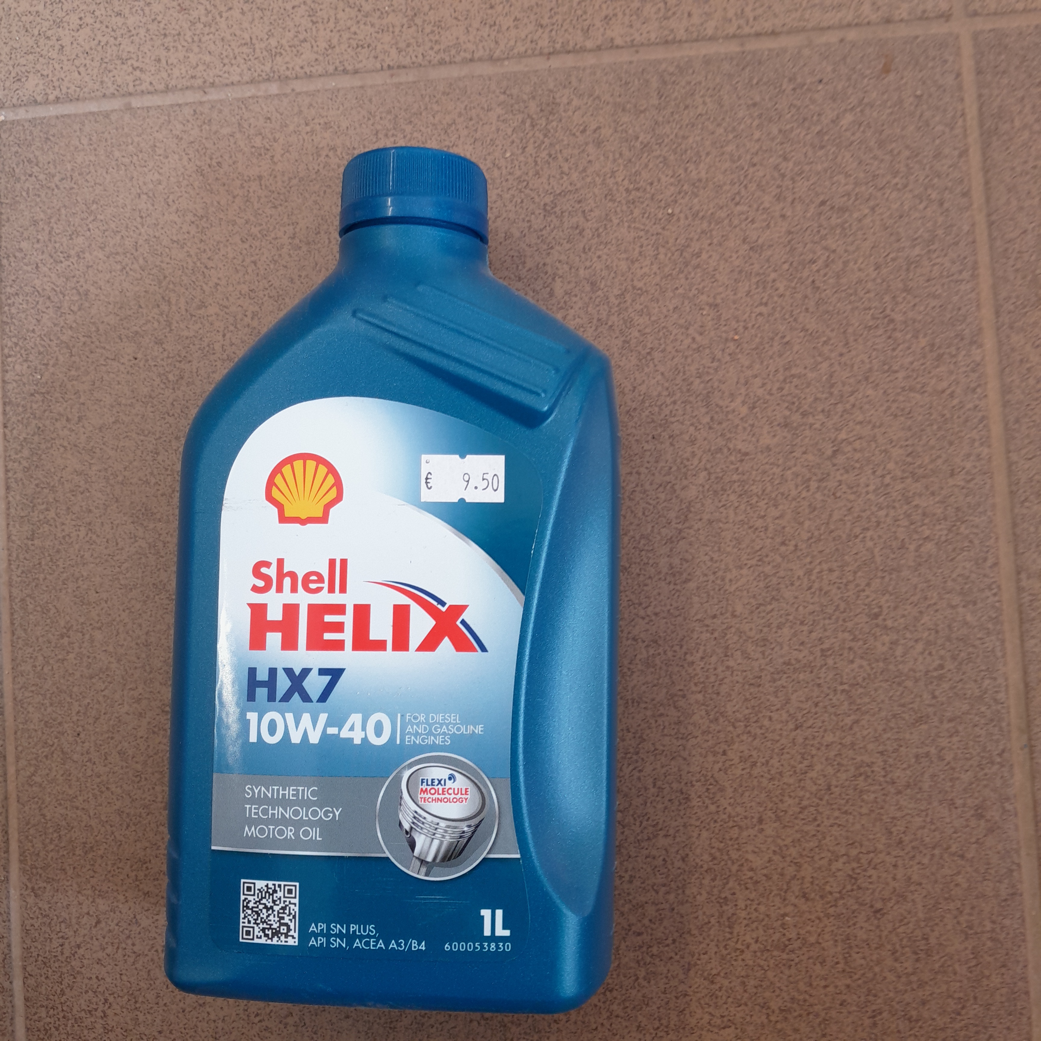 Variklio alyva Shell Helix HX7 10W-40