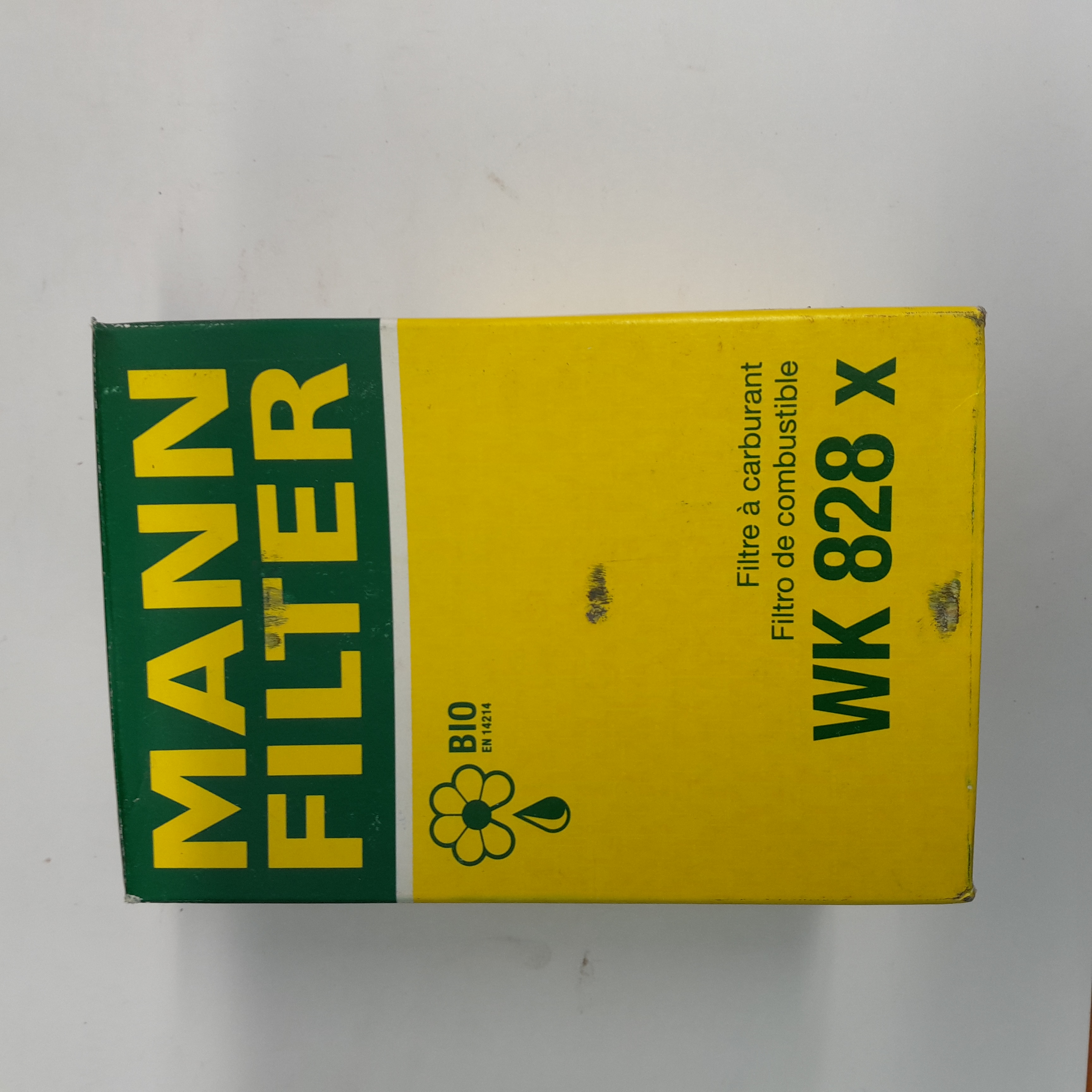 Kuro filtras MANN FILTER WK 828 x