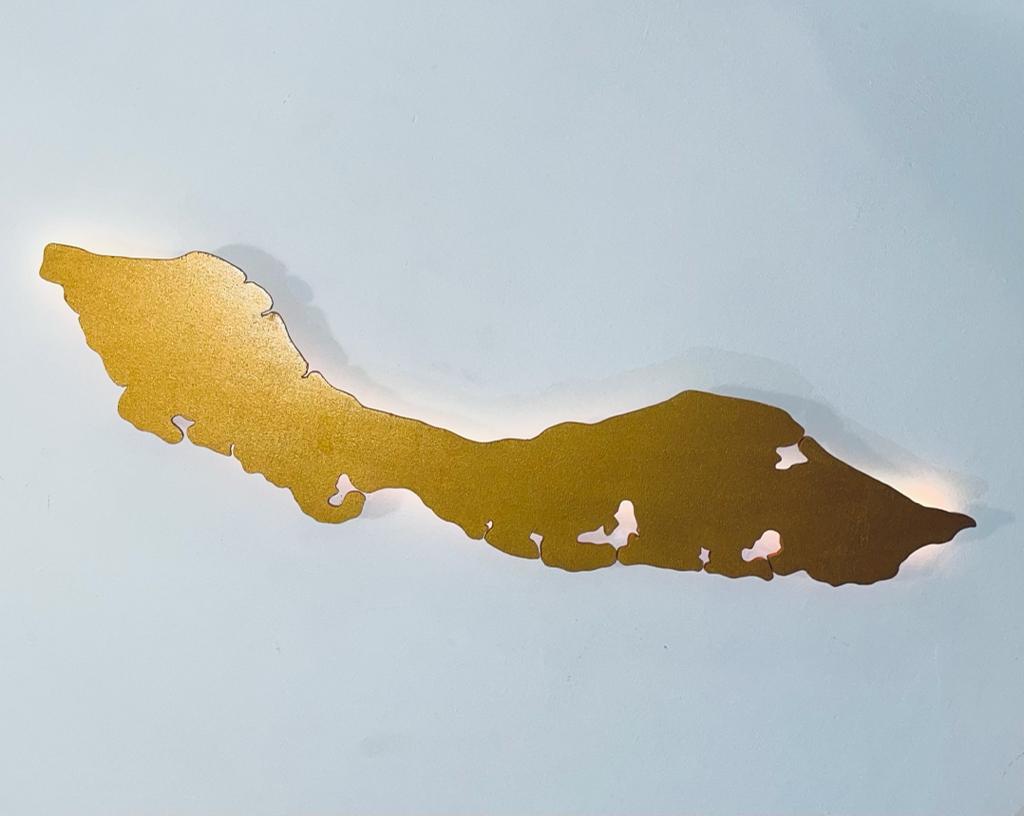 Curaçao met een kleur naar keuze uit de opties ( middel).