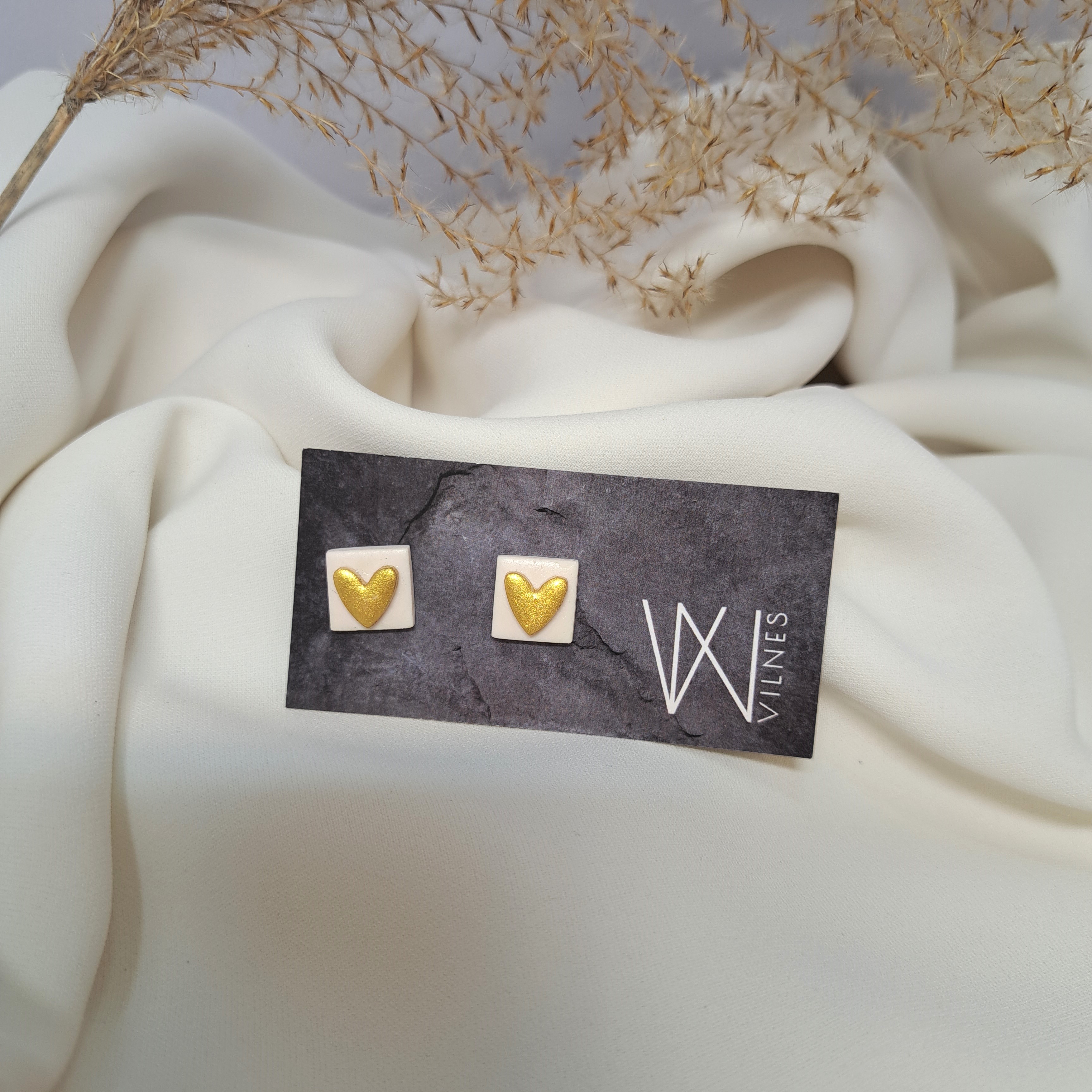 Cream square golden heart