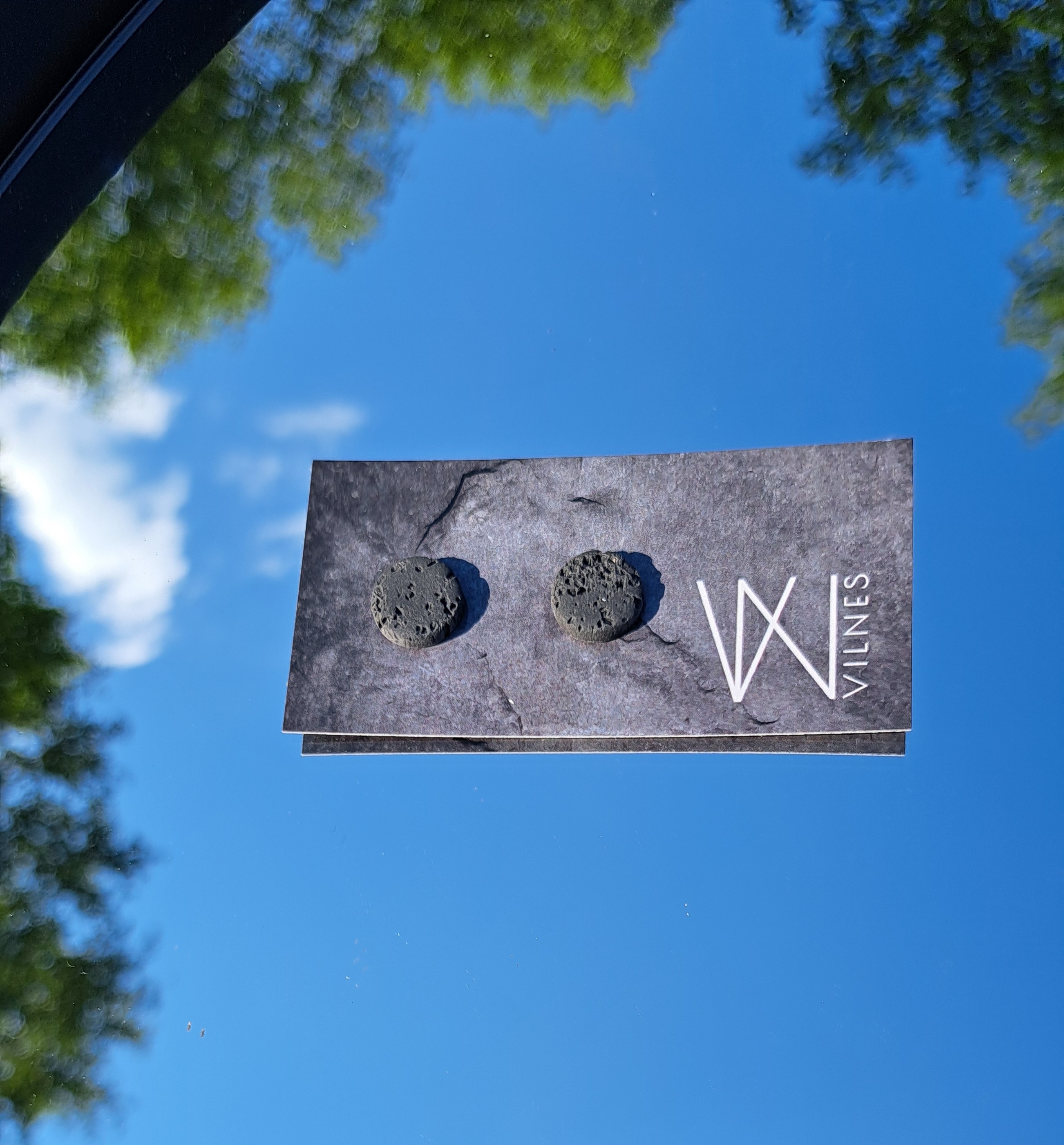 Apvalus akmenėlis nelygus - antracito