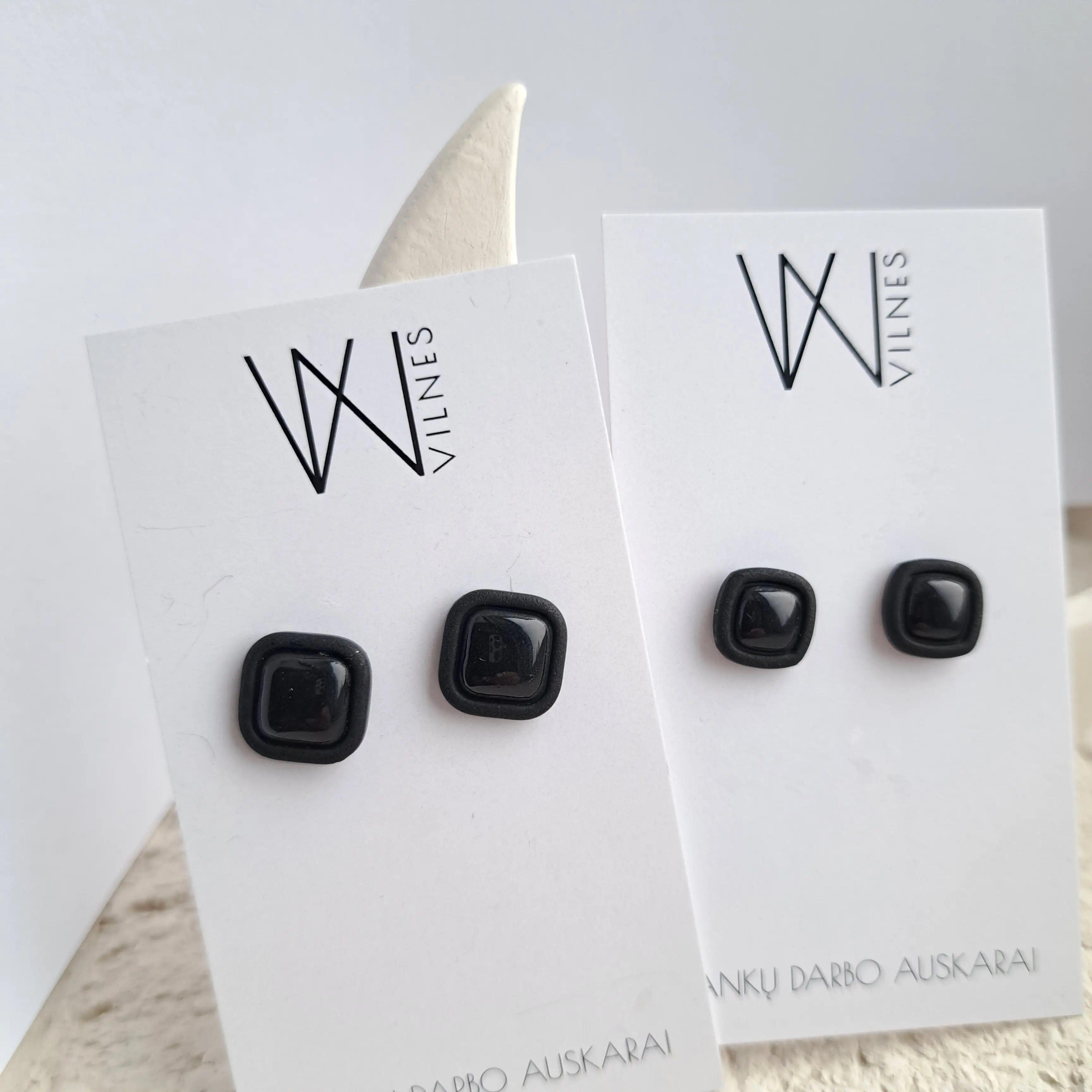 Kvadratish (didesni, mažesni)