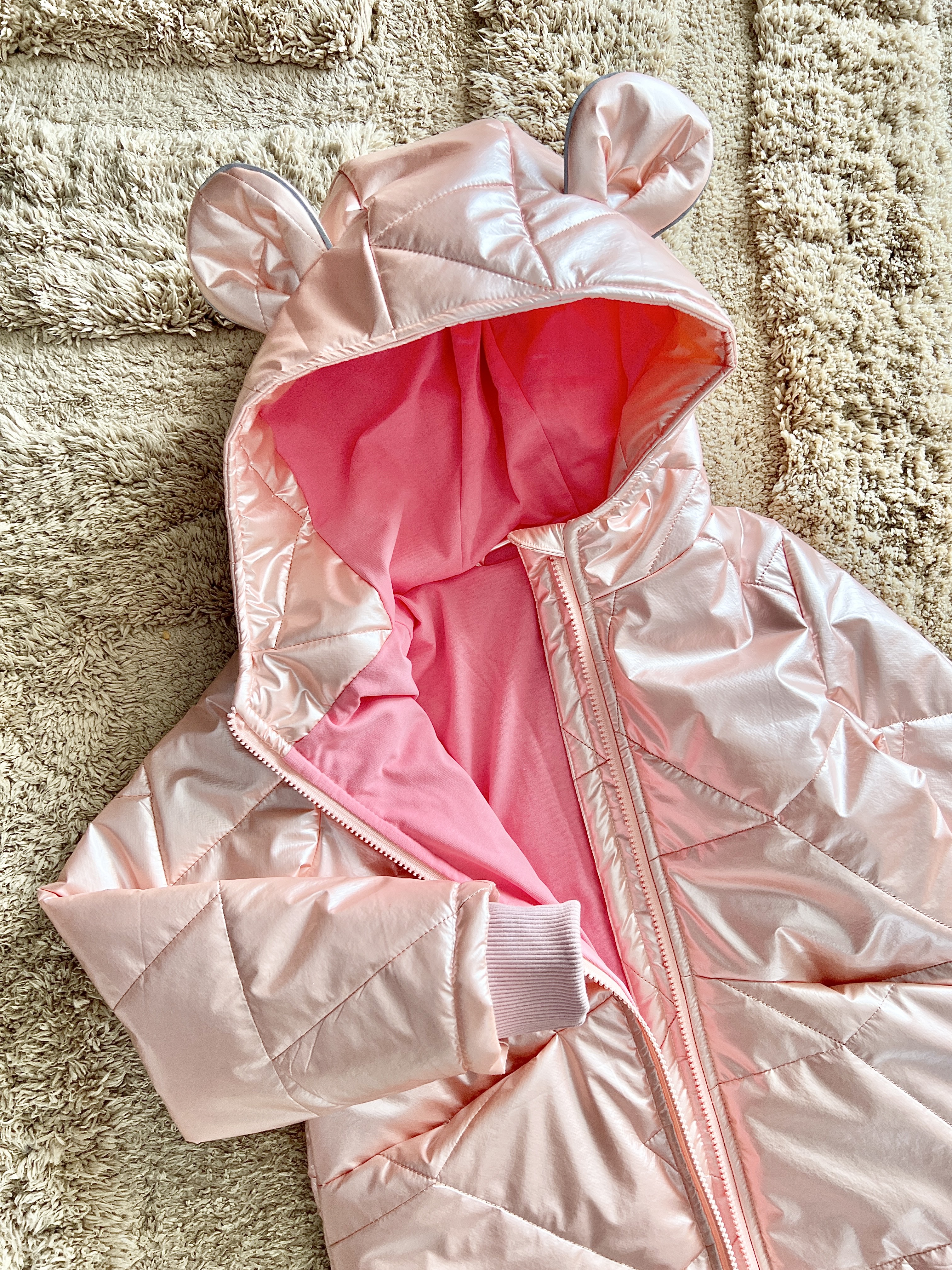 Persikinė pink Peliuko striukė