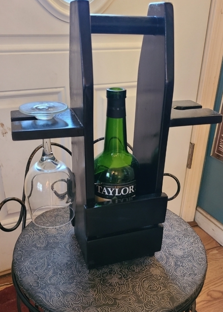 wine caddy