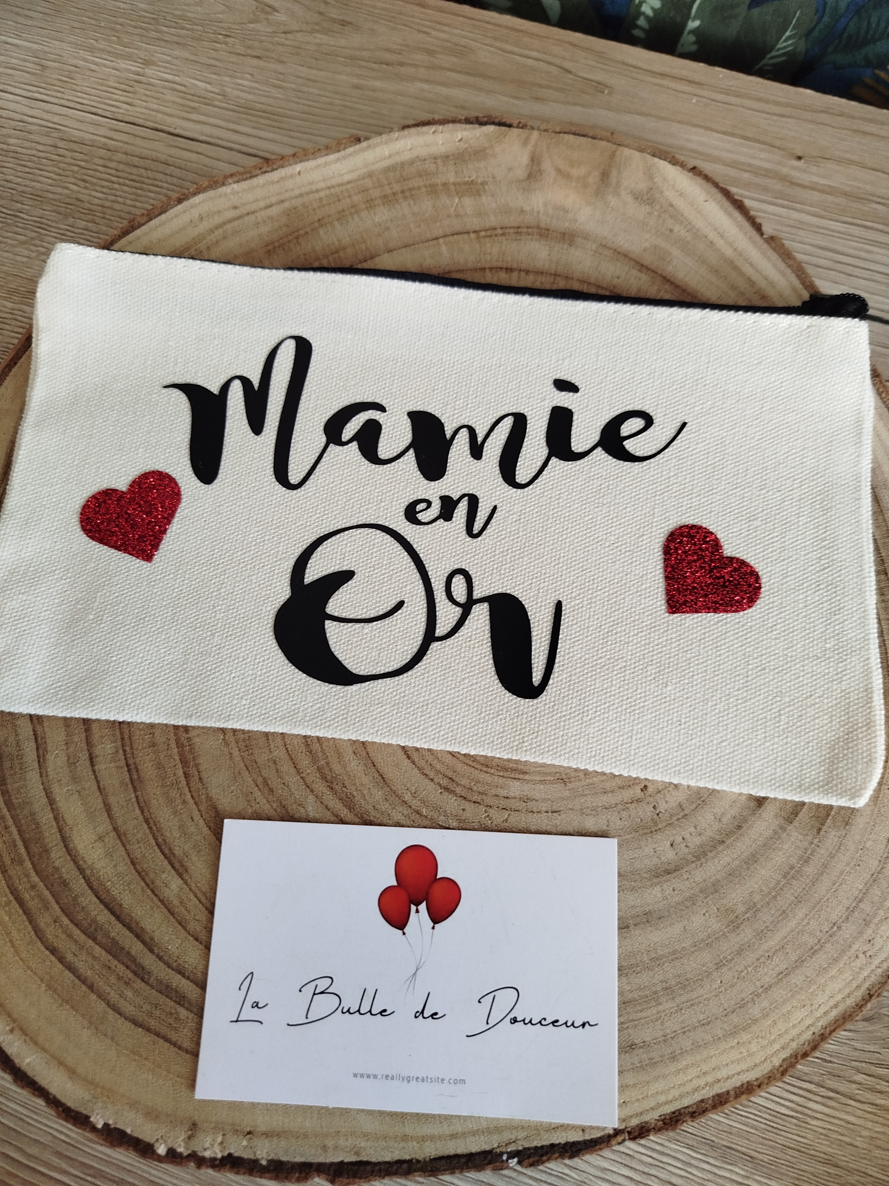 Pochette mamie en or