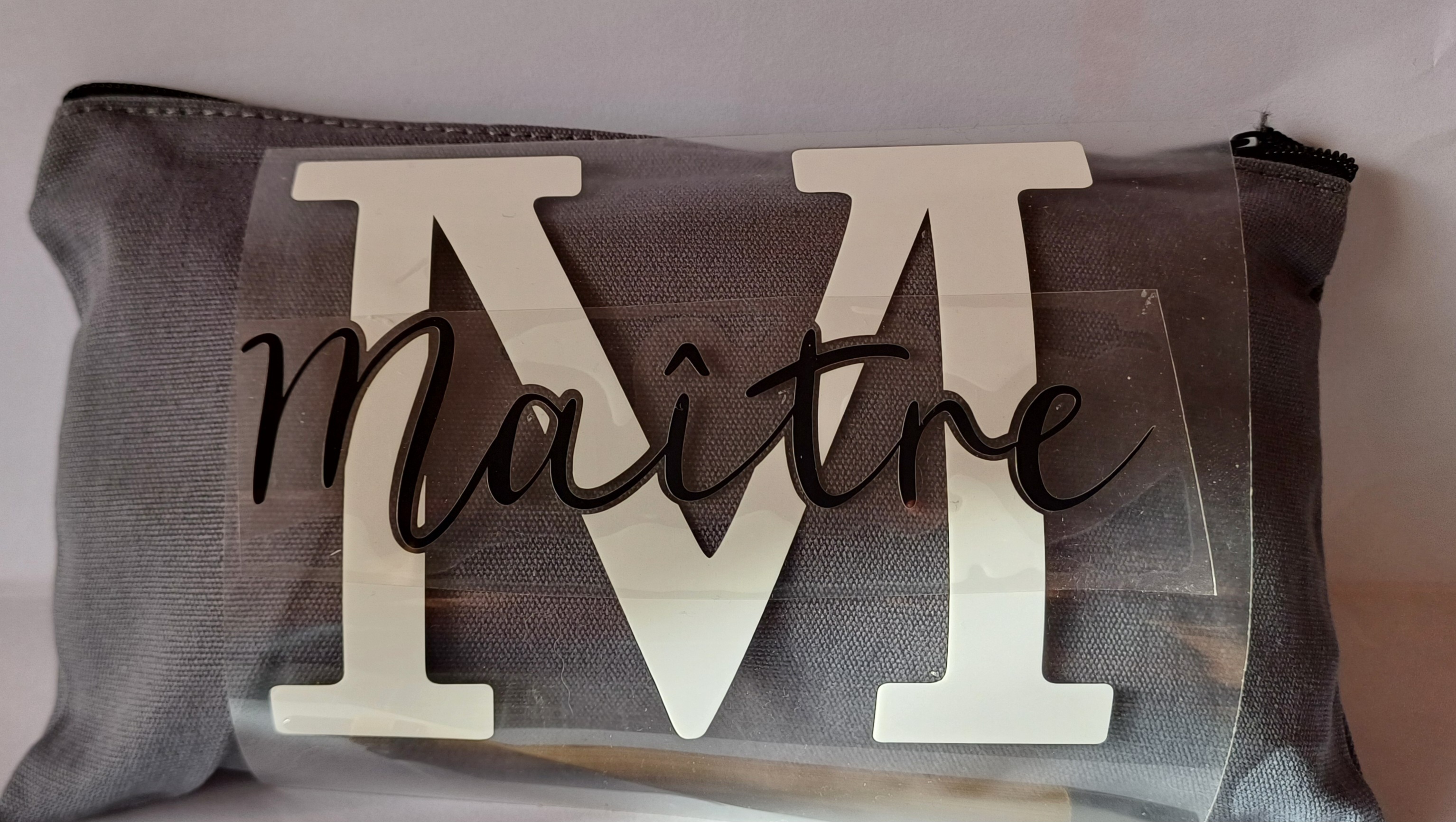 Pochette multifonction "Merci Maître"