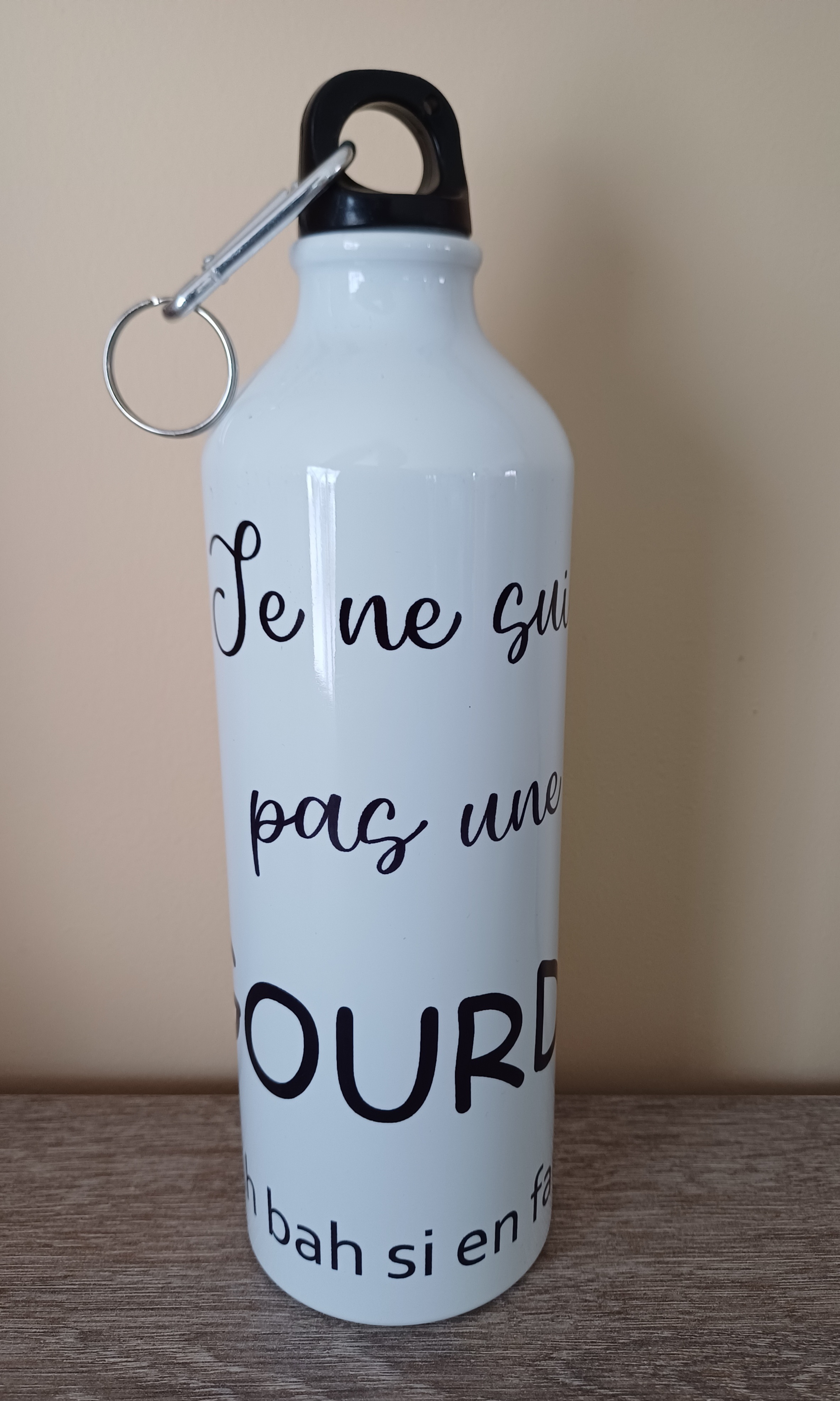 Gourde "je ne suis pas une gourde ah bah si au faite..." 750 ml