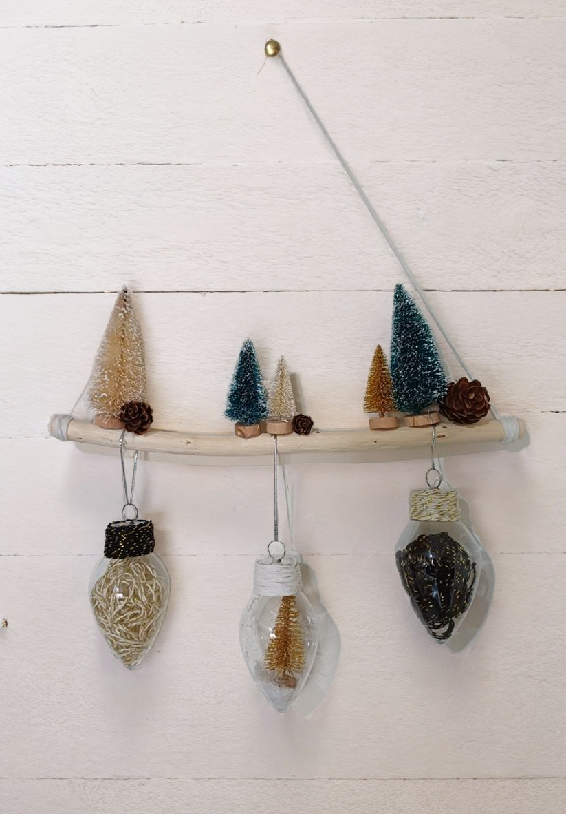 Décoration murale sapins