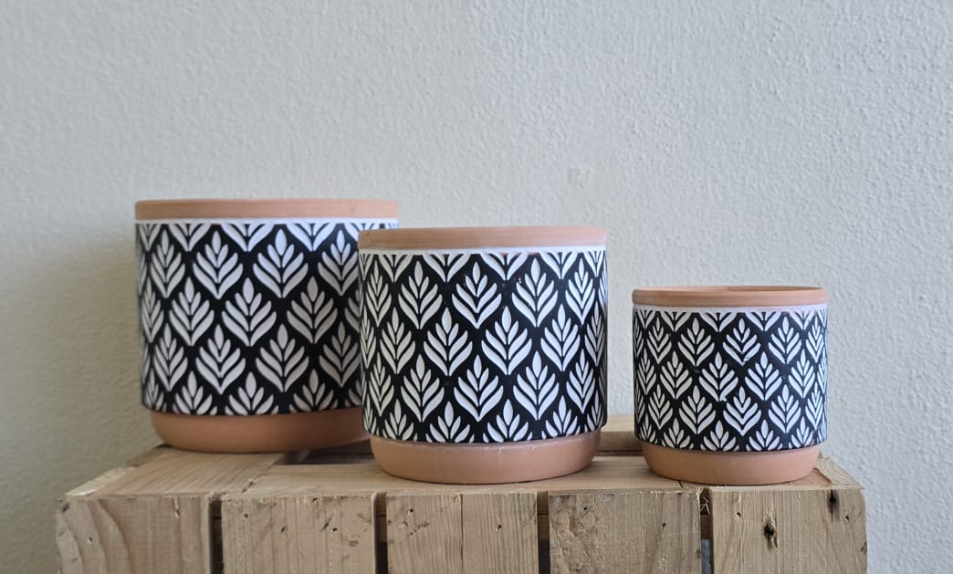 Terra Pot with Design