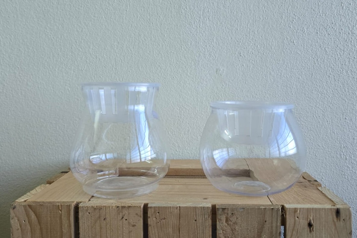 Clear Plastic Vase Set