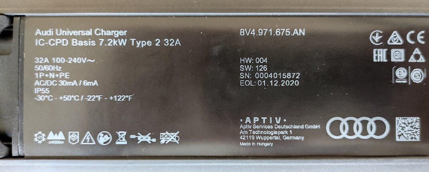 Audi elektromobilio nešiojamas įkrovėjas, Type 2, 7,2 kW, 5m, 32A