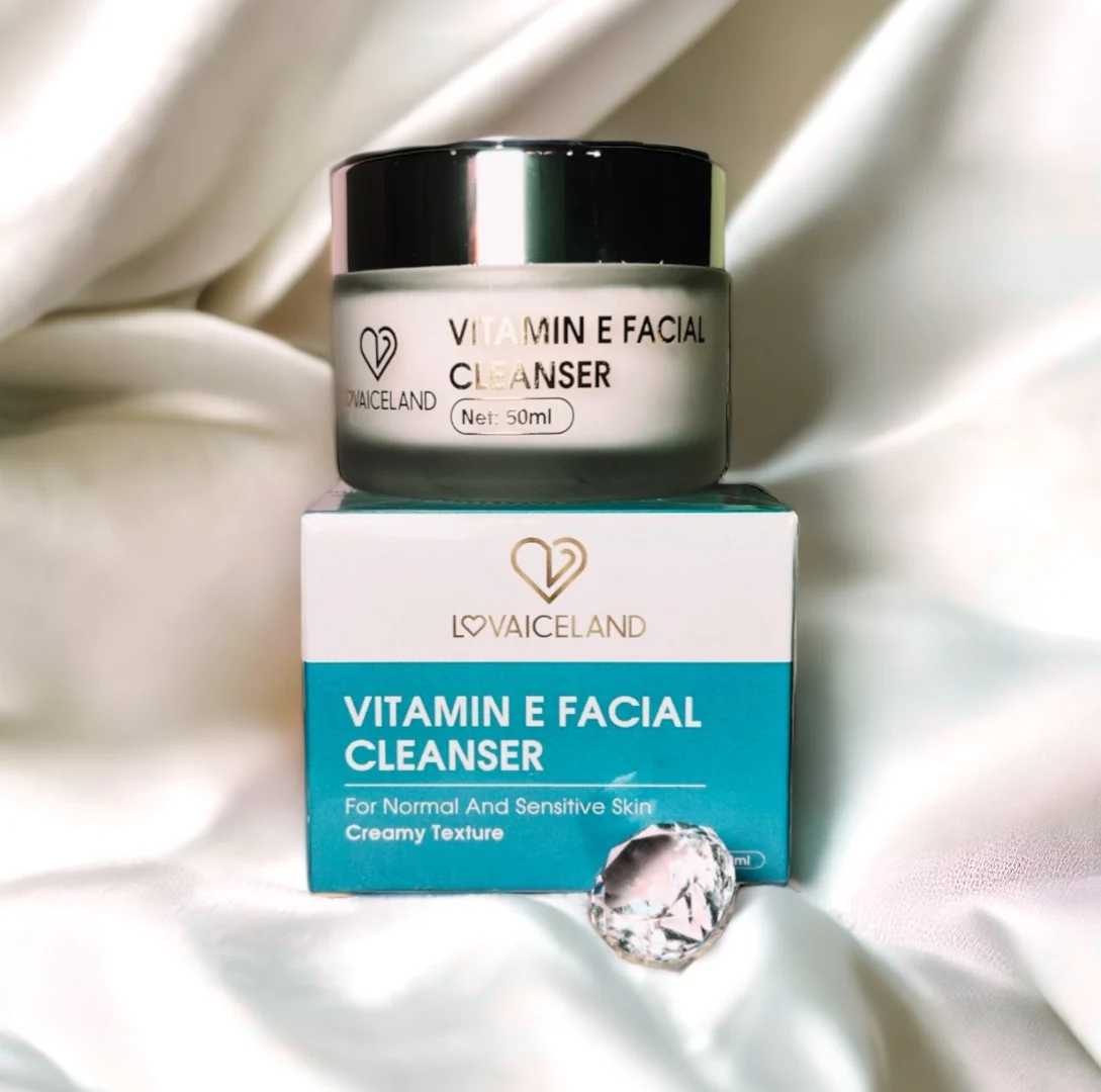 Veido prausiklis su vitaminu E