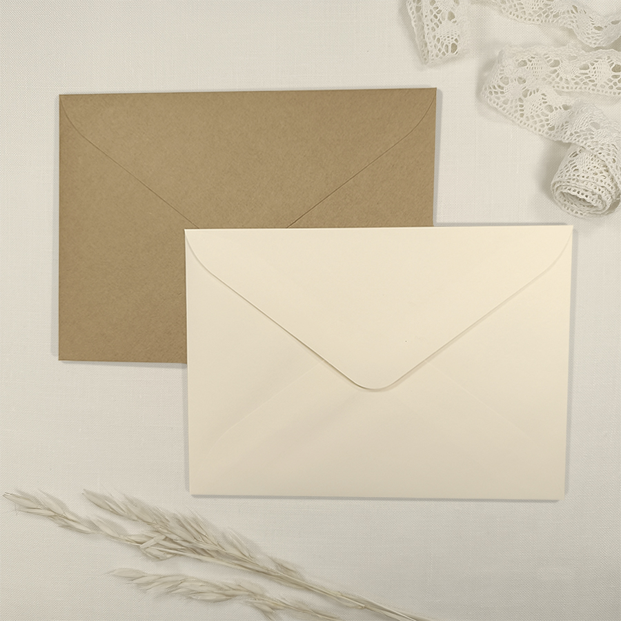 Sobre de PAPEL KRAFT