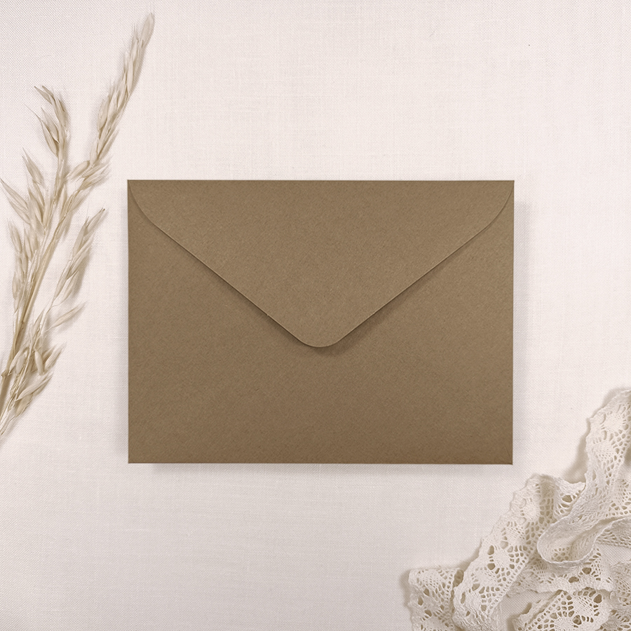 Sobre de PAPEL KRAFT