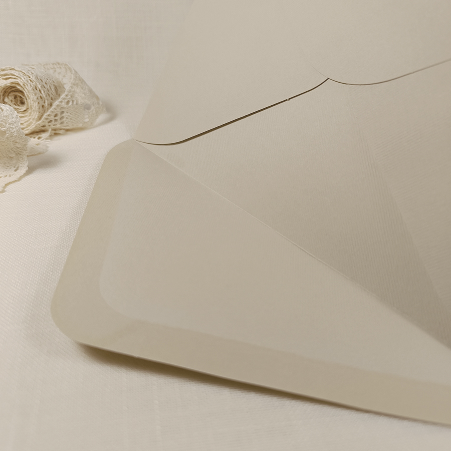 Sobre VERJURADO CREMA