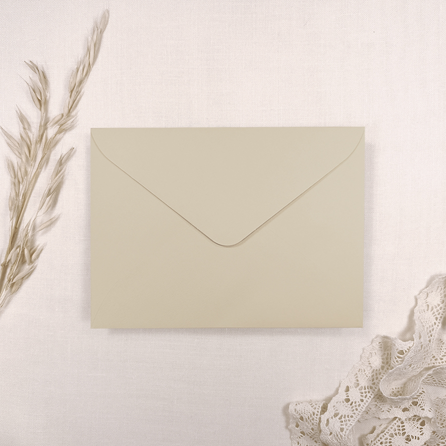 Sobre VERJURADO CREMA