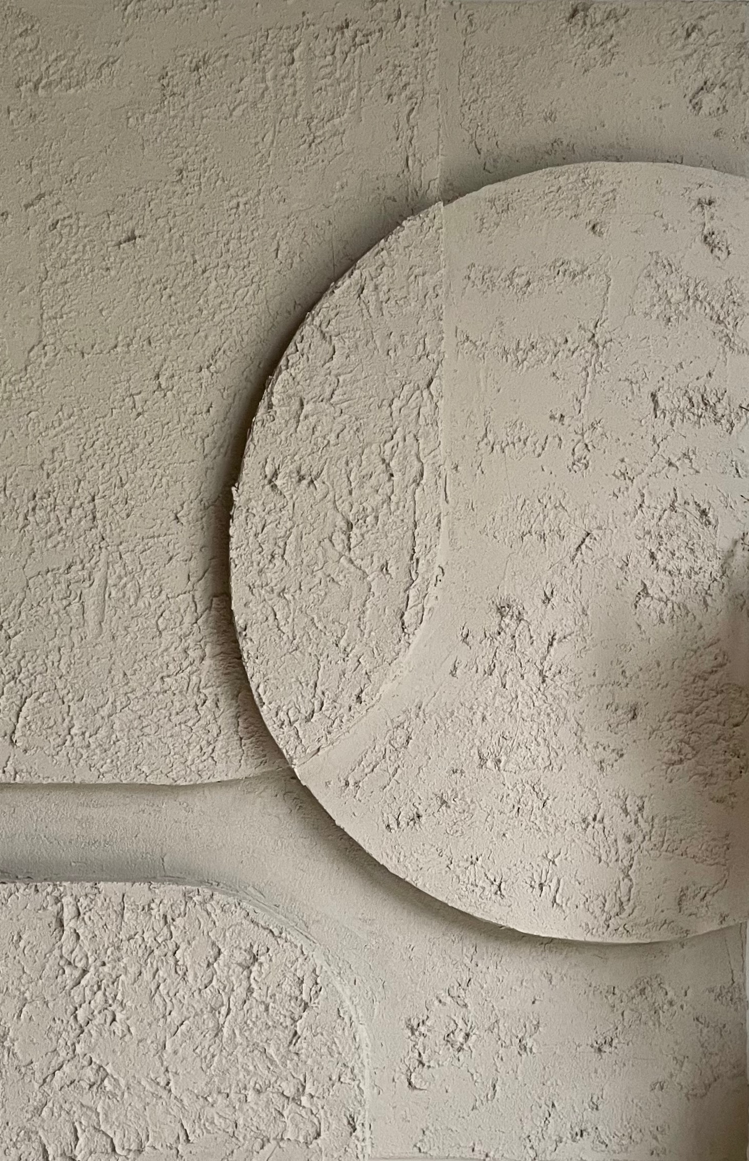 MOONISH, textured
