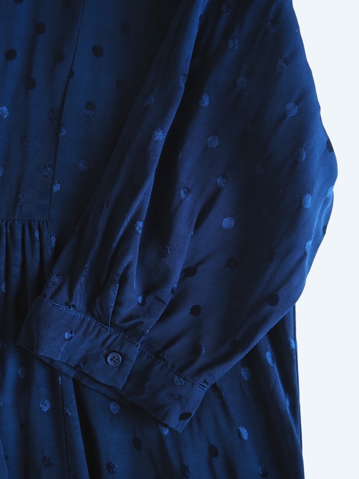 Sukienka w kropki oversize Selected Femme Wiskoza Lyocell