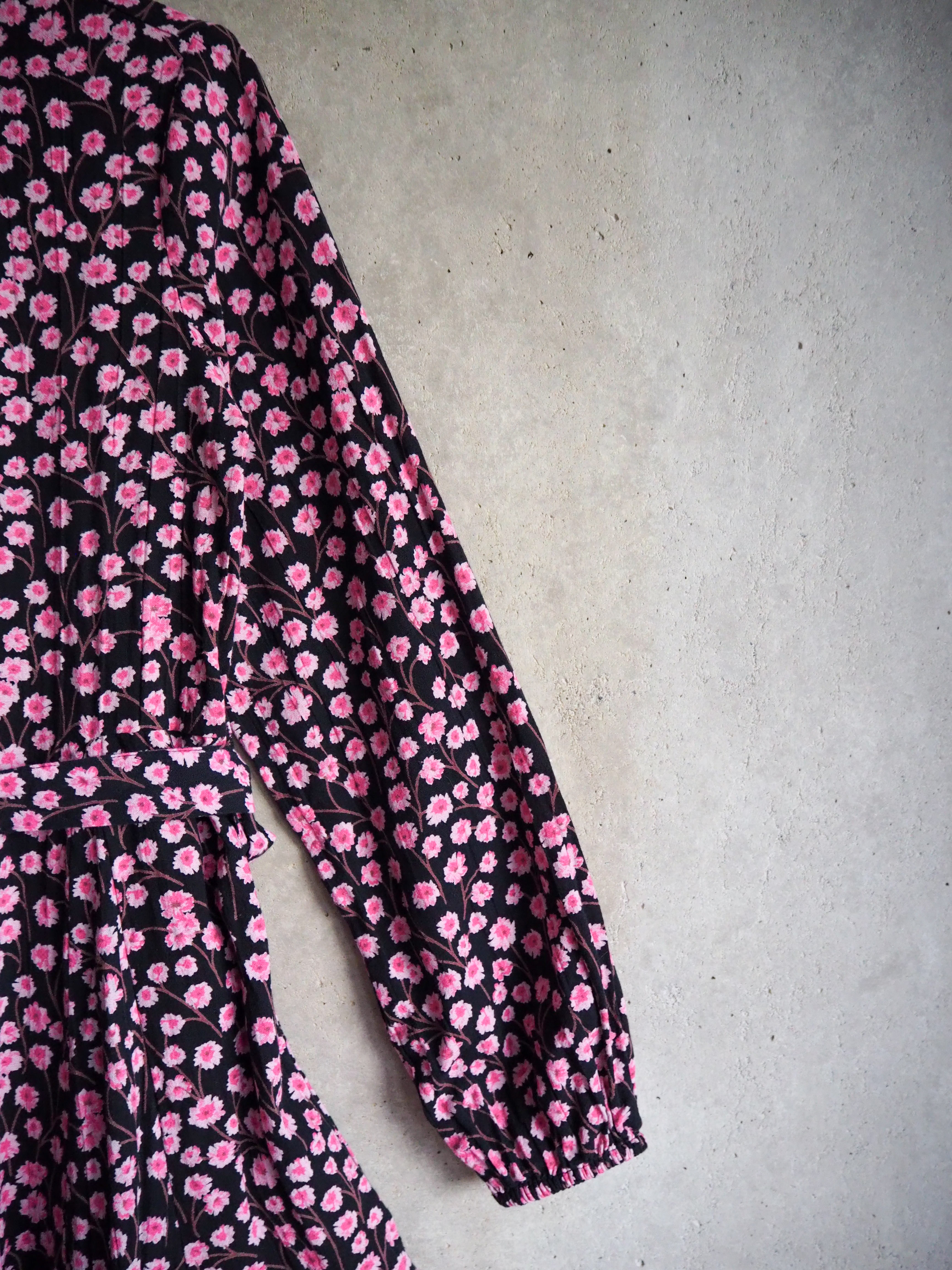 Sukienka w kwiaty Vero Moda Bawełna