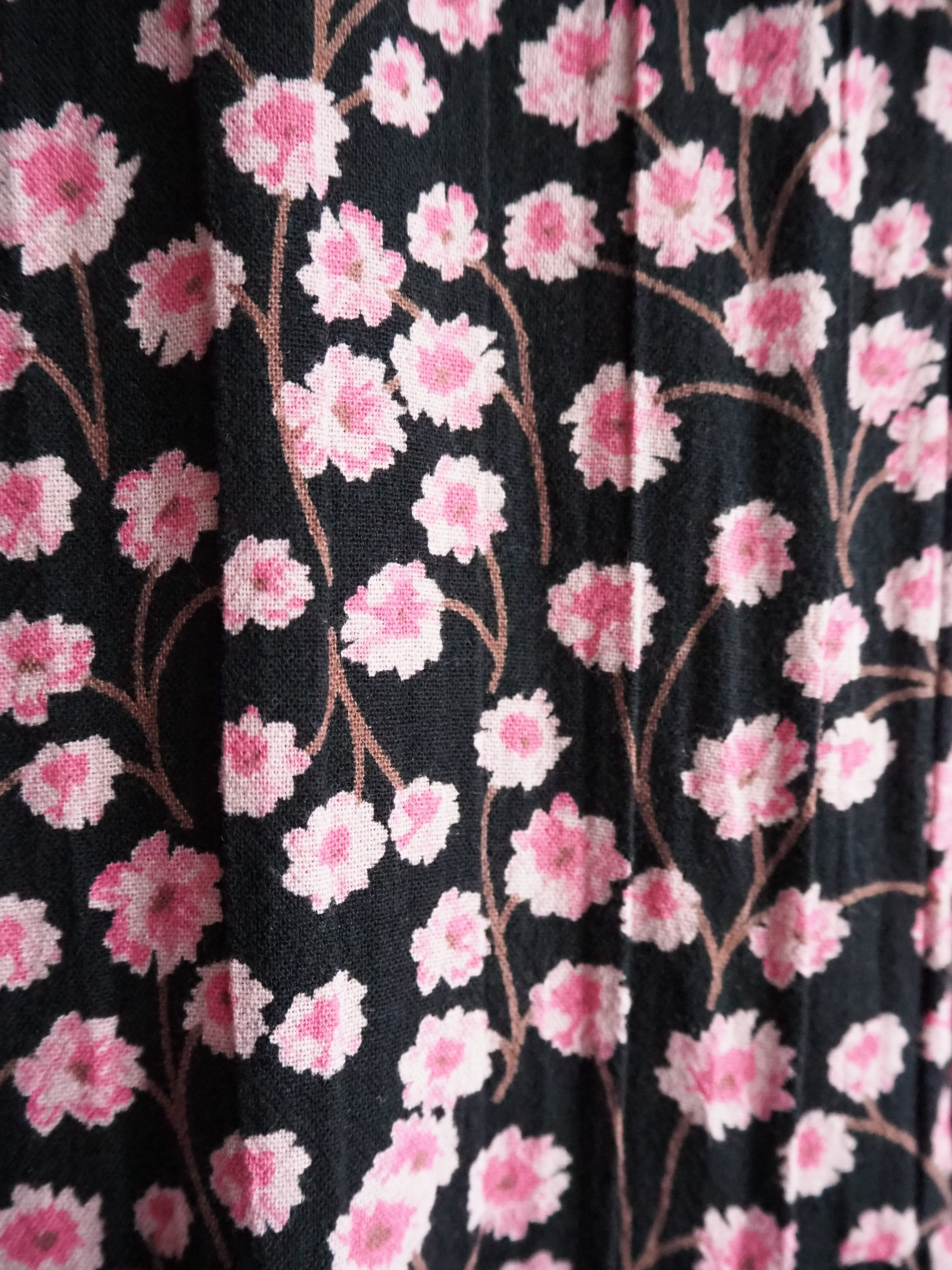 Sukienka w kwiaty Vero Moda Bawełna