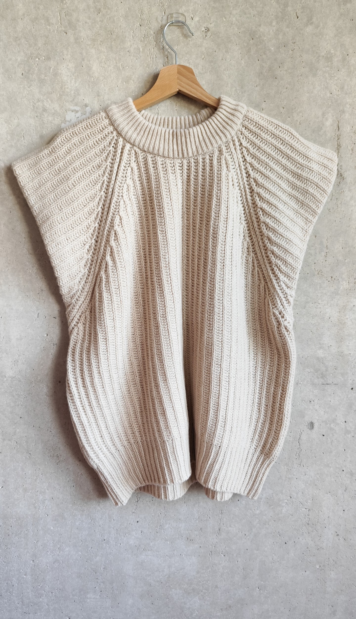 Kamizelka wełniana oversize Gina Tricot 100% wełna