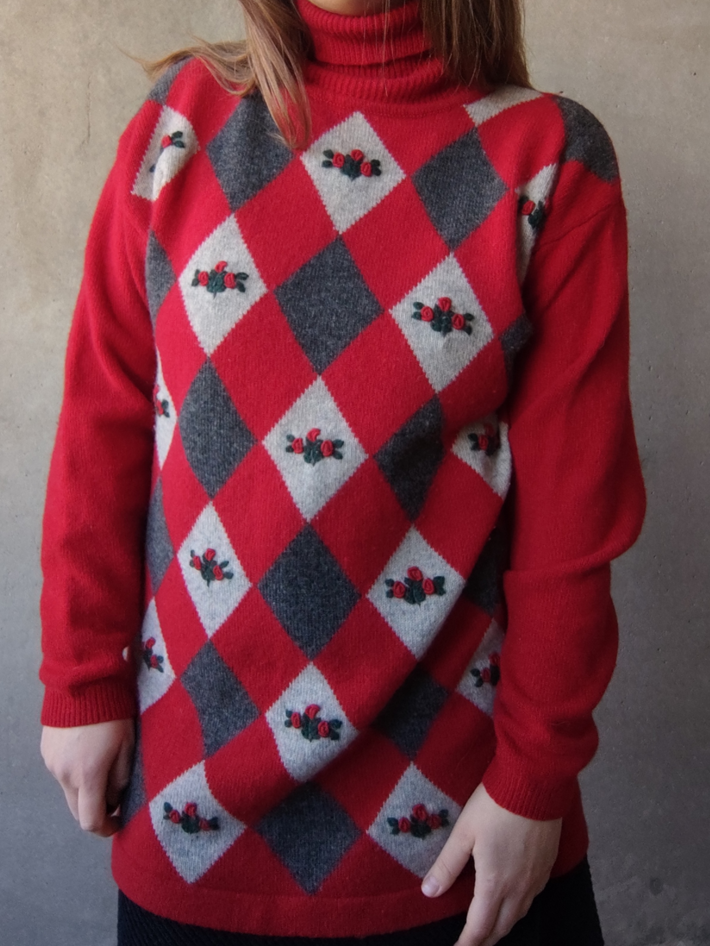 Sweter w róże Vintage
