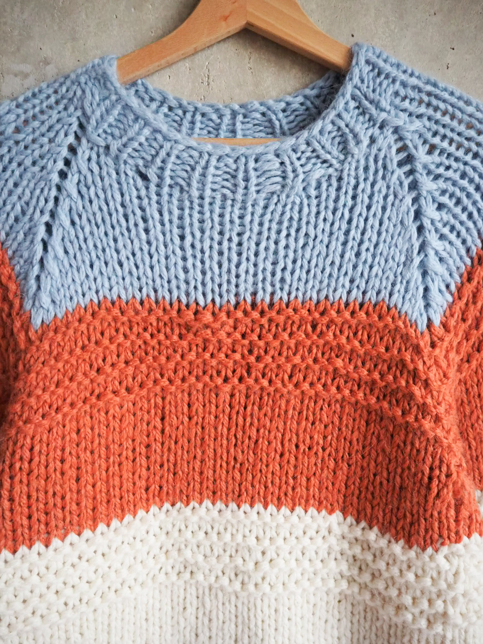 Sweter w pasy Wełna
