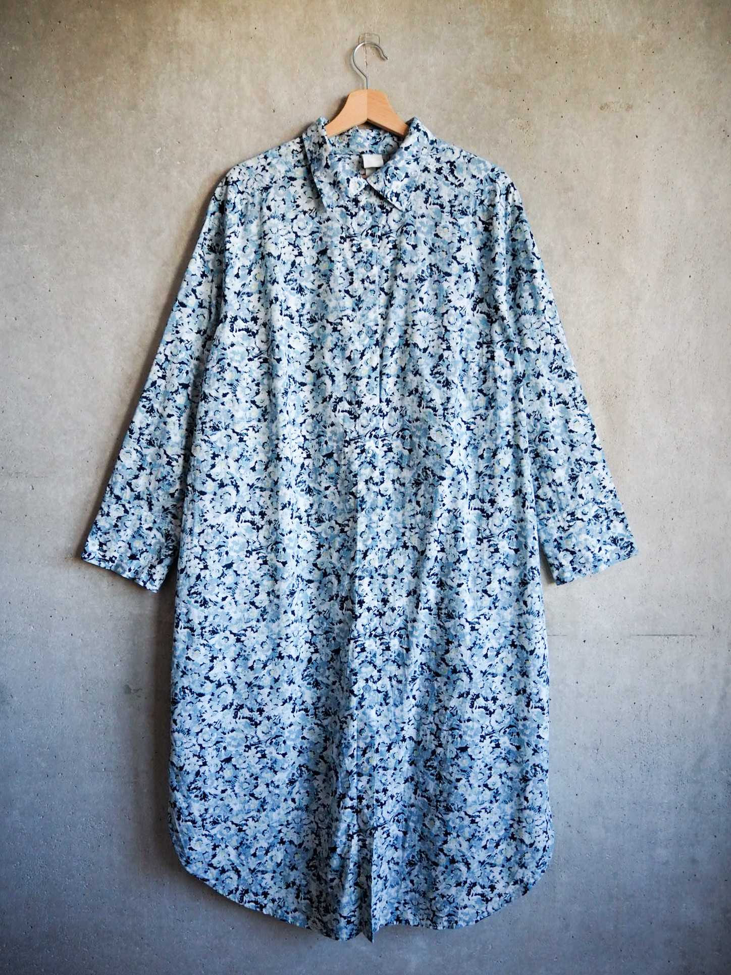 Sukienka w kwiaty H&M
