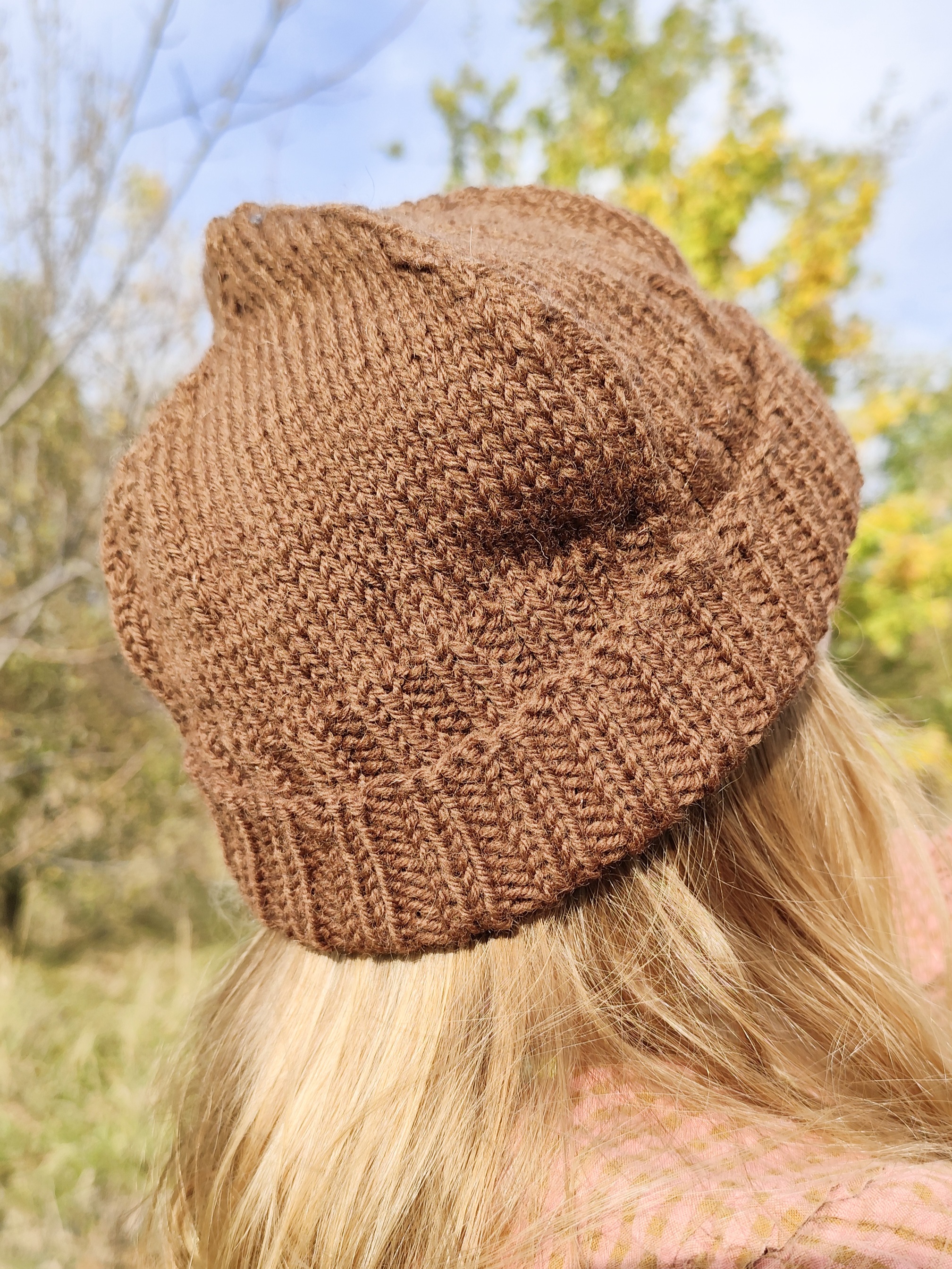 Brązowa czapka Wełna