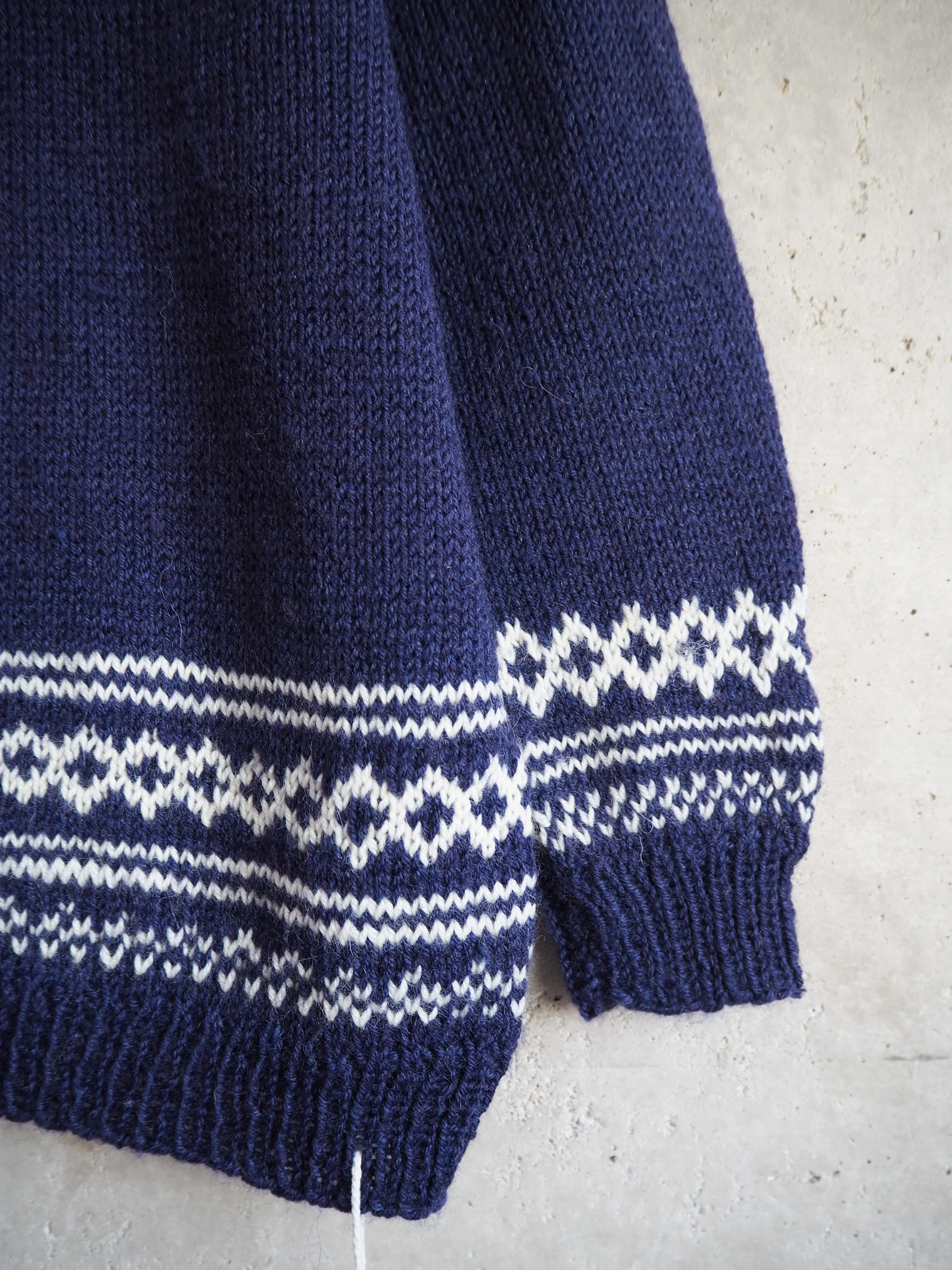 Sweter w norweskie wzory Wełna