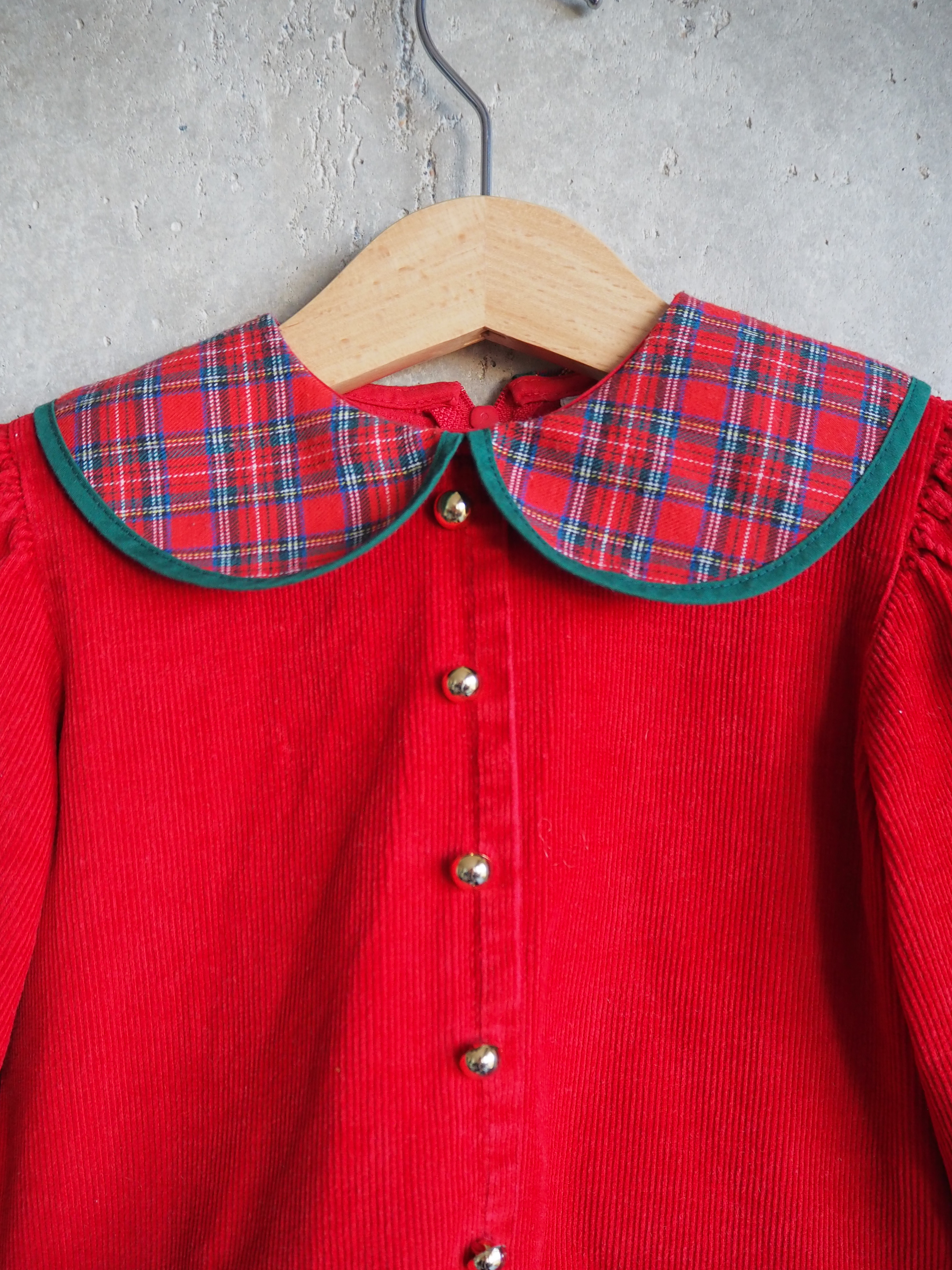 Sukienka z kołnierzykiem Vintage