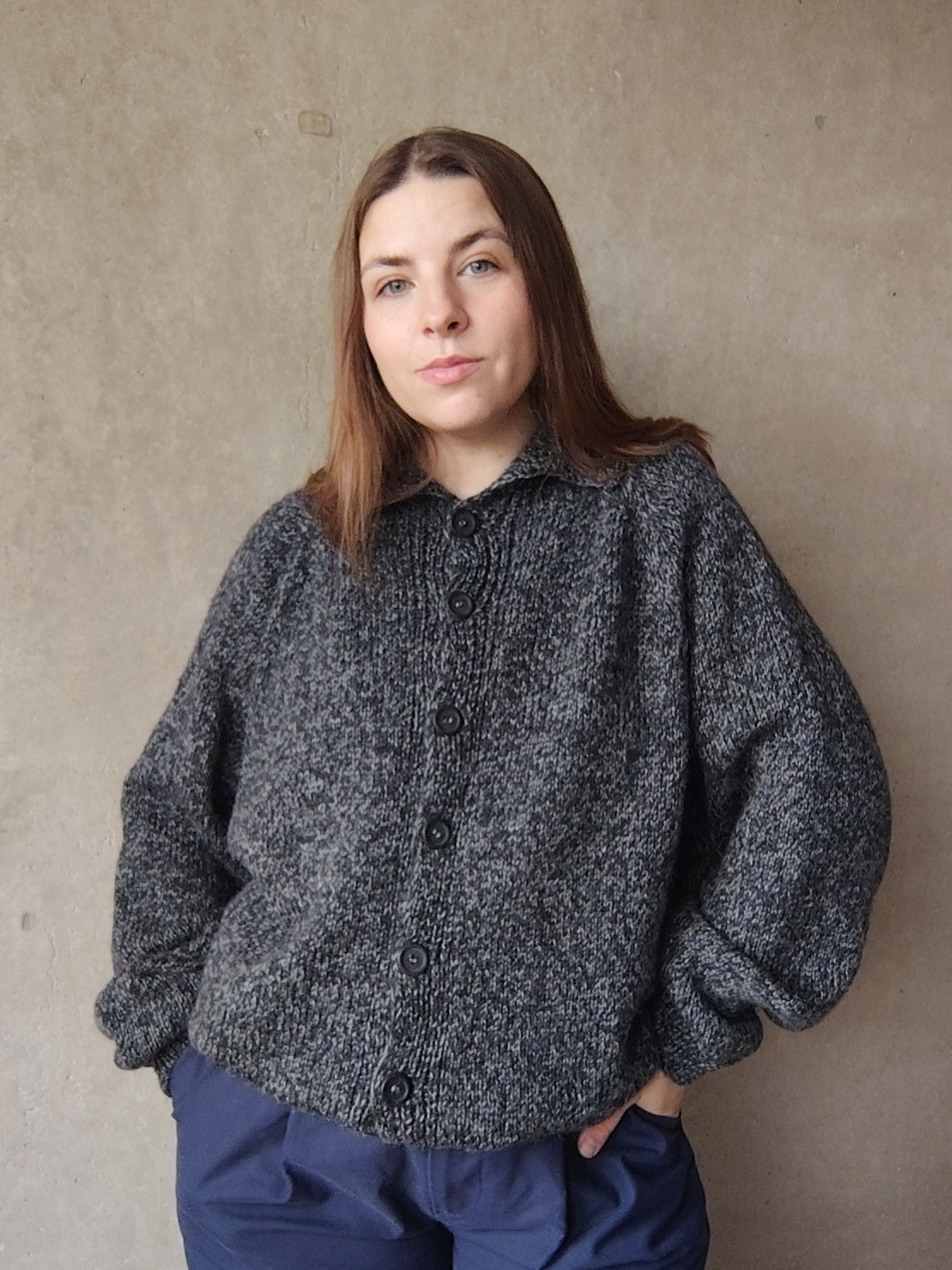 Kardigan z kołnierzykiem Wełna