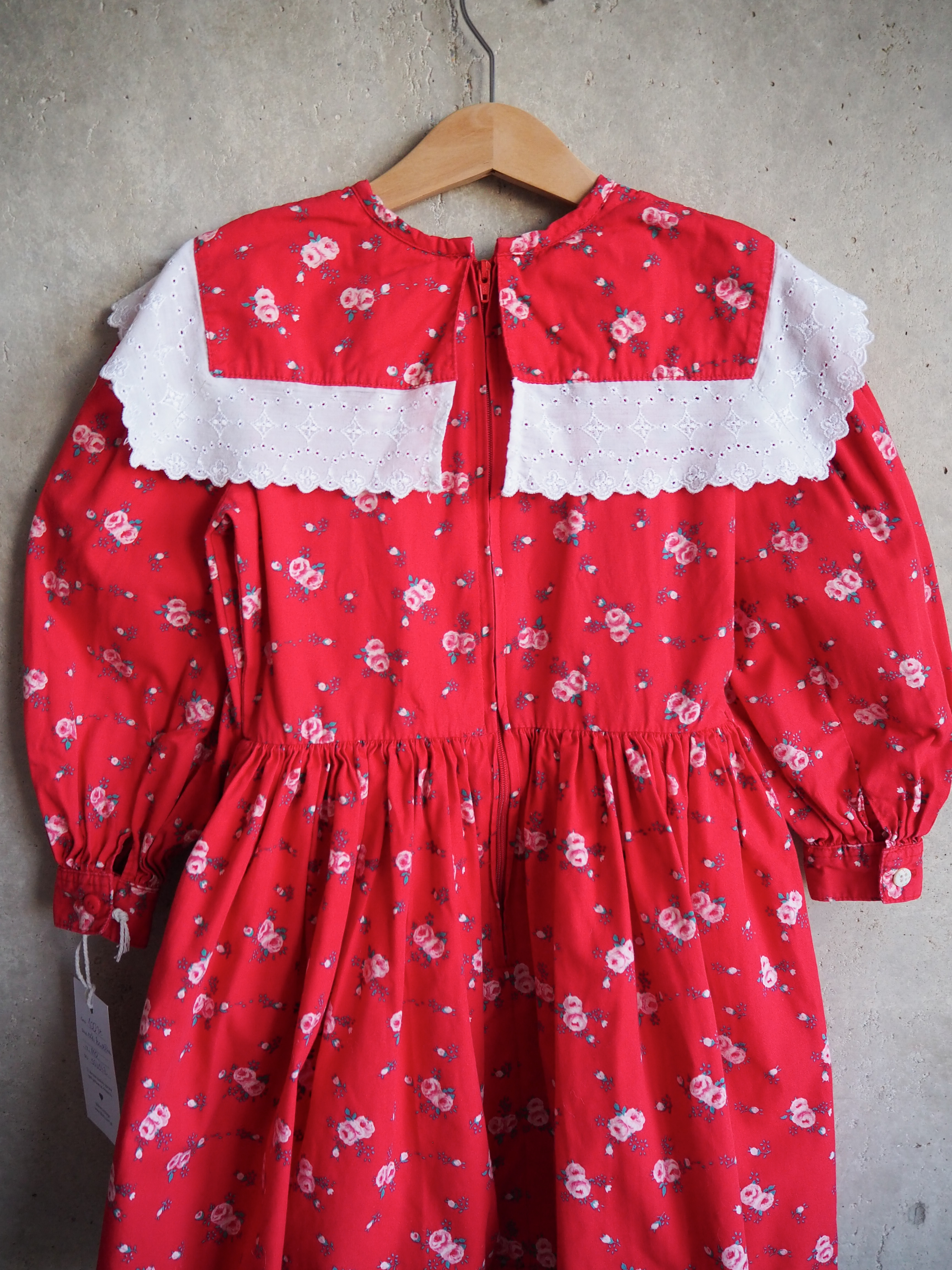 Sukienka w kwiaty Vintage Bawełna