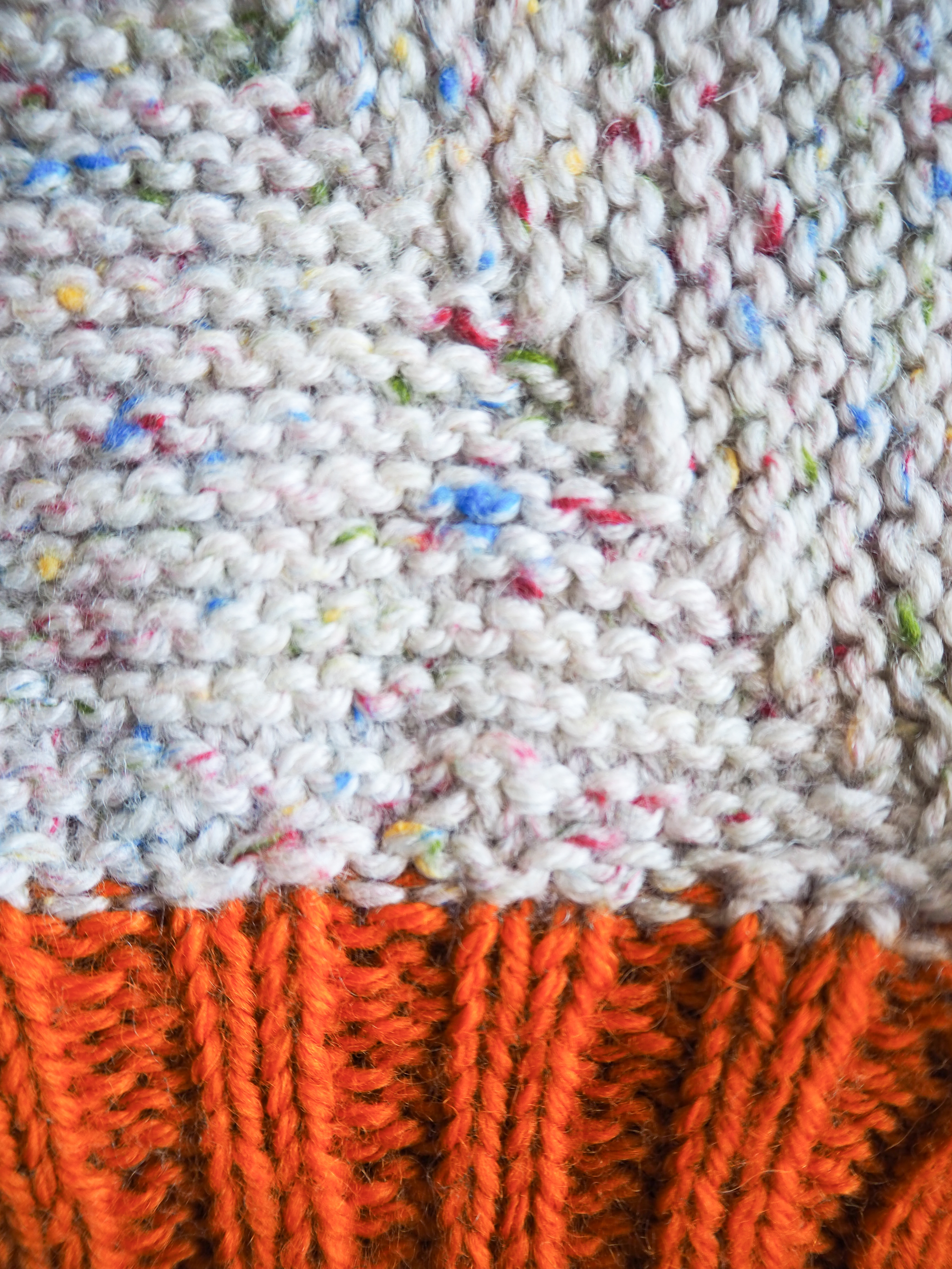 Kapturek konfetti Wełna