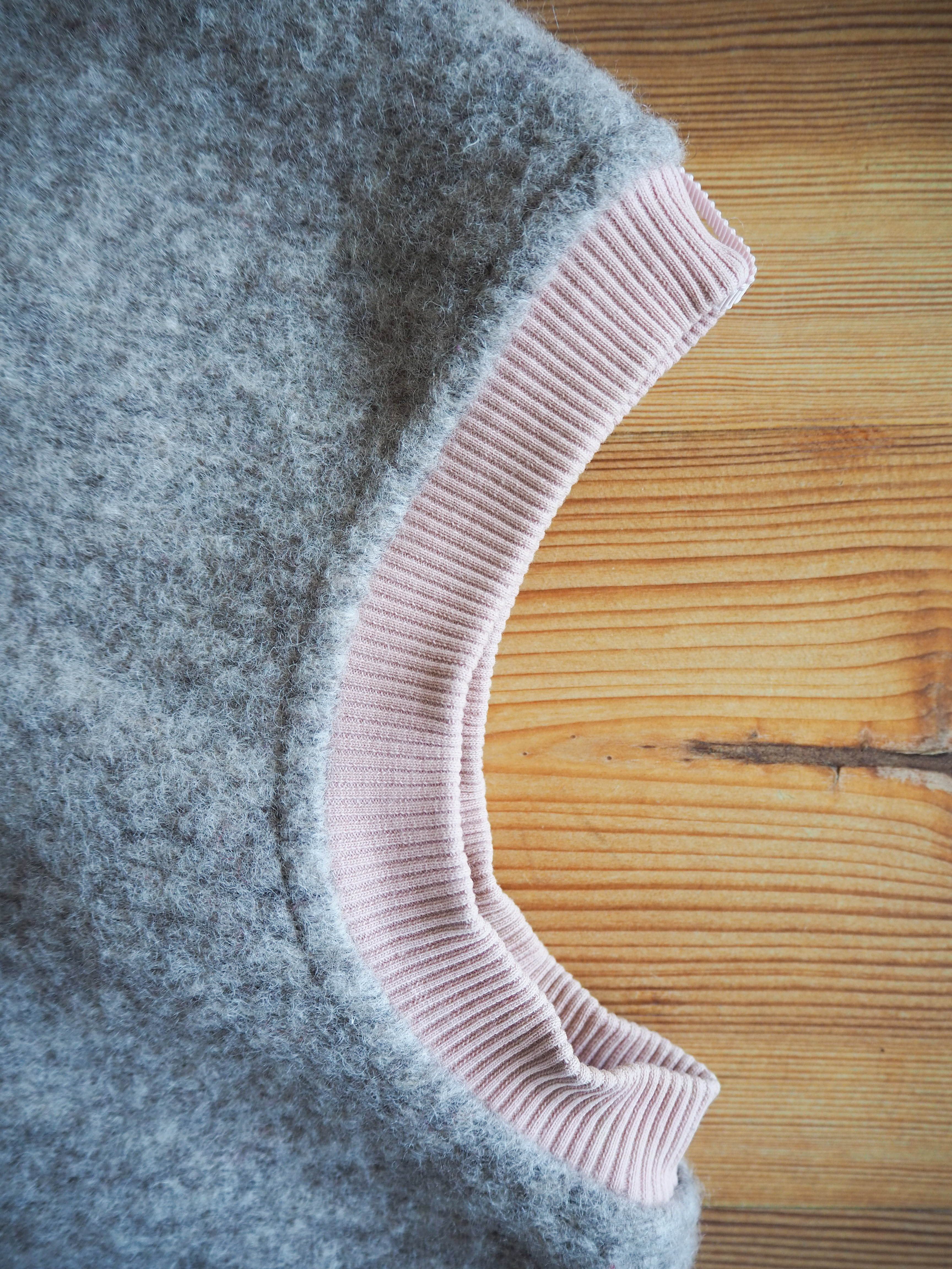 Kapturek Huttelihut Wełna