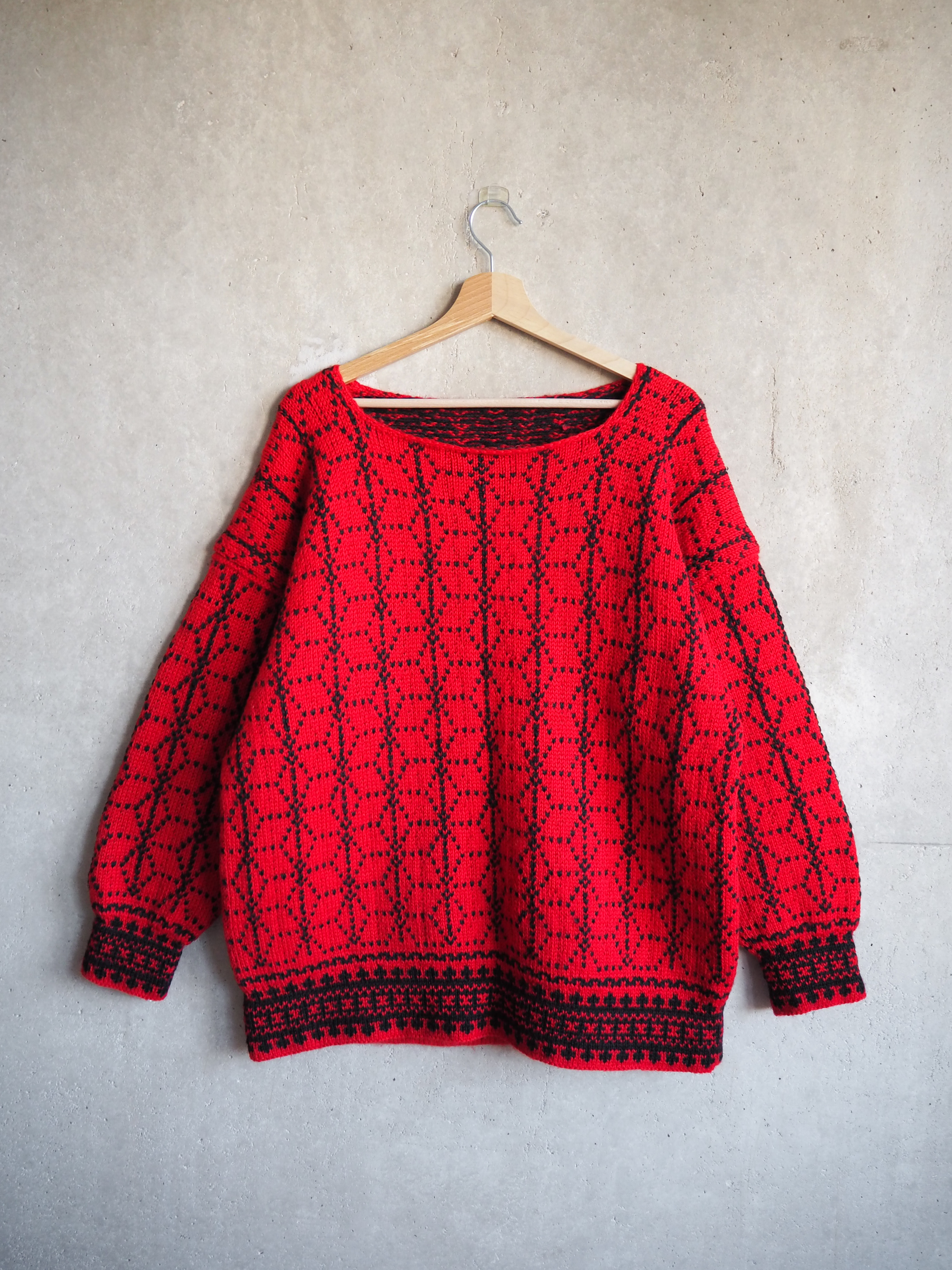 Sweter w gwiazdki Wełna