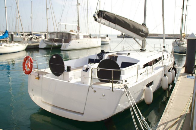 CRUCERO DE VELA JEANNEAU SUN ODYSSEY 490