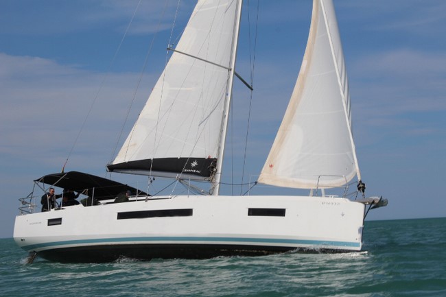 CRUCERO DE VELA JEANNEAU SUN ODYSSEY 490