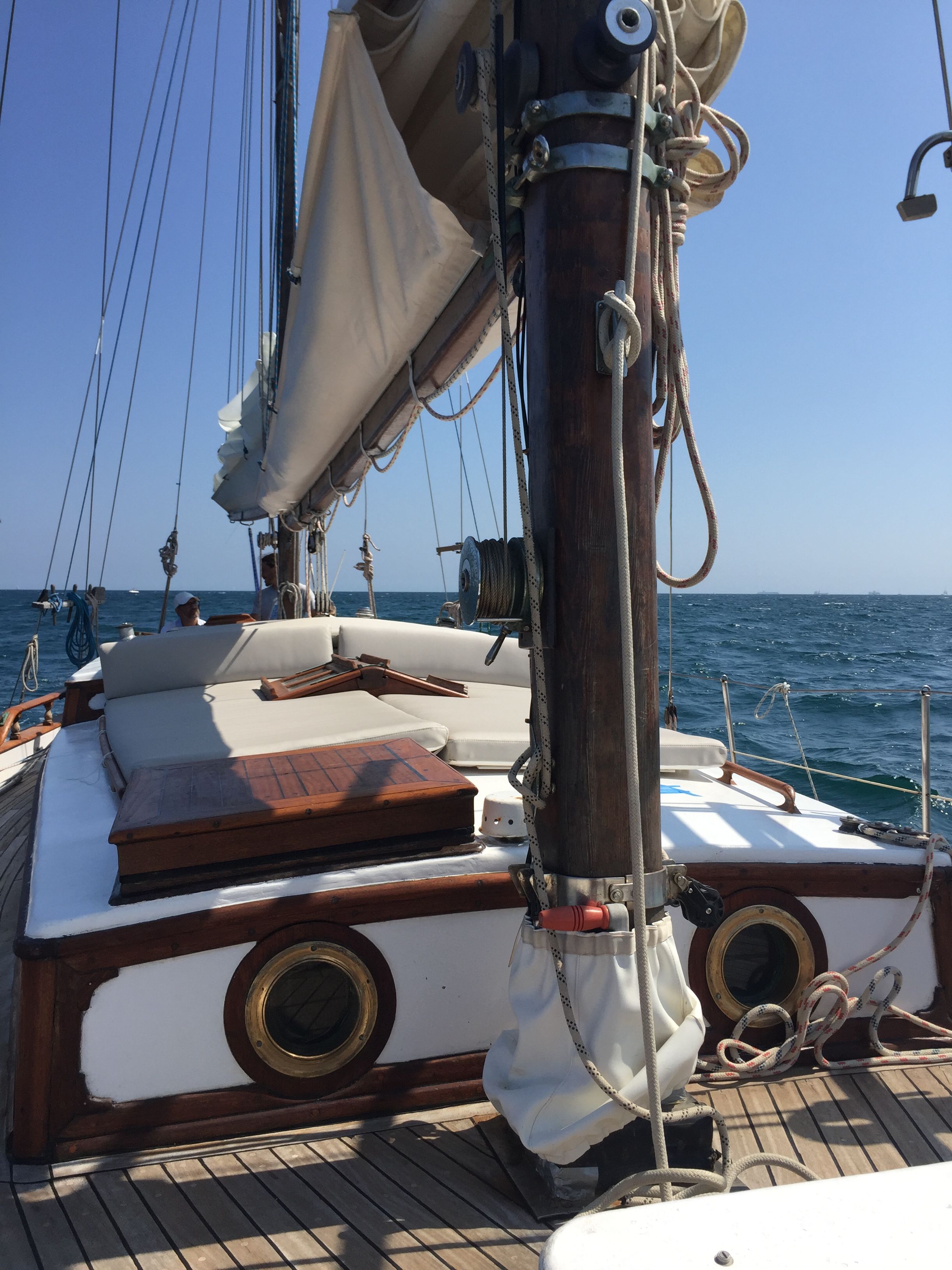 VELERO FORMOSA 41 