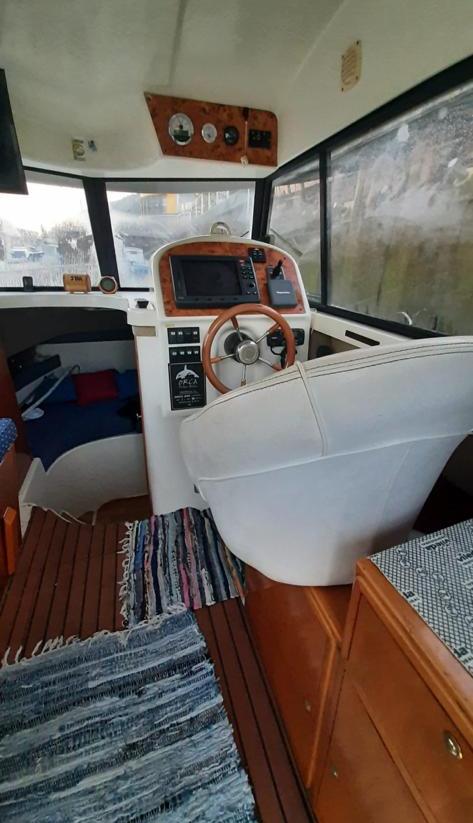 LANCHA DE PESCA ORCA 840