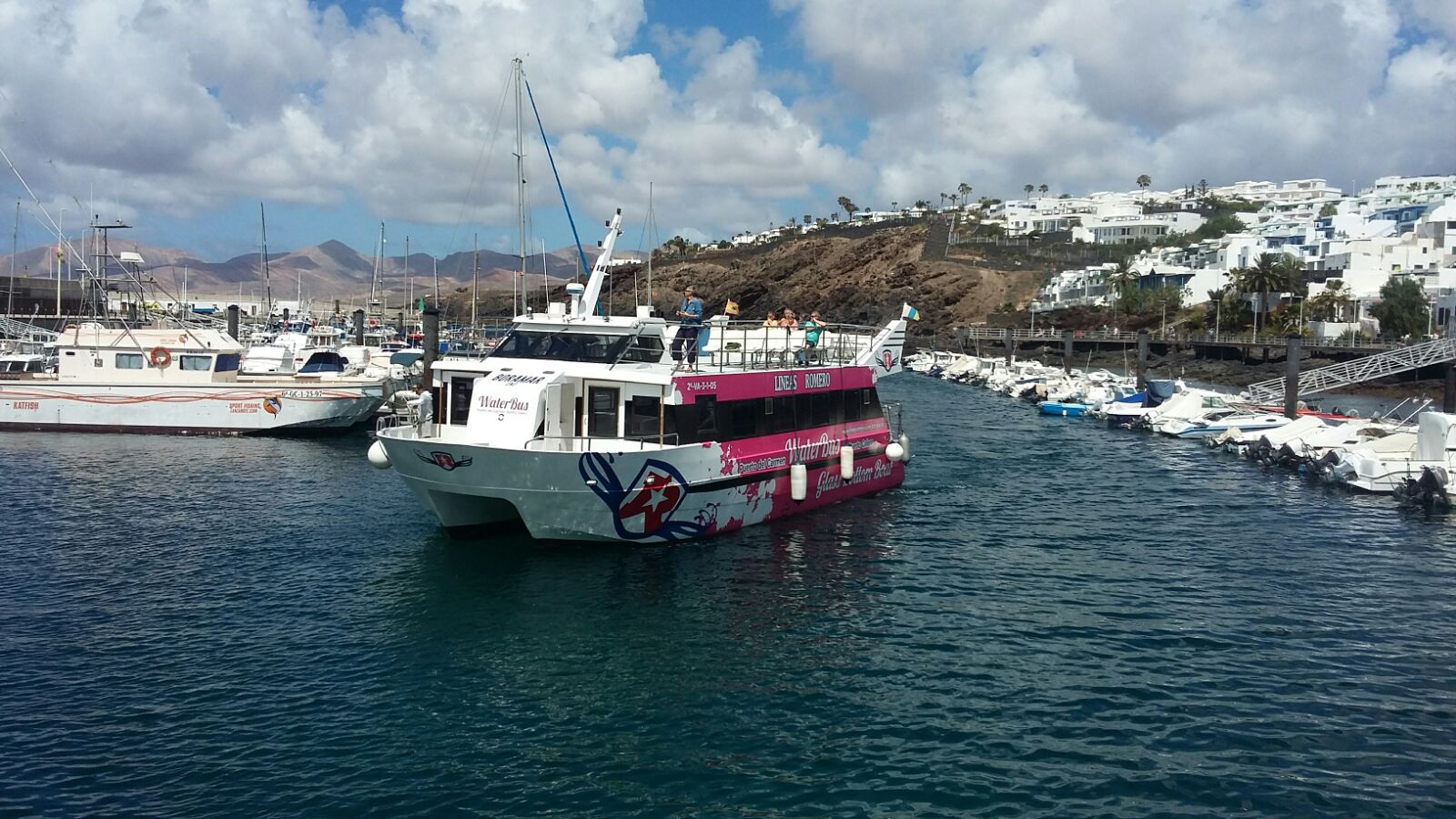 CATAMARAN DE PASAJE