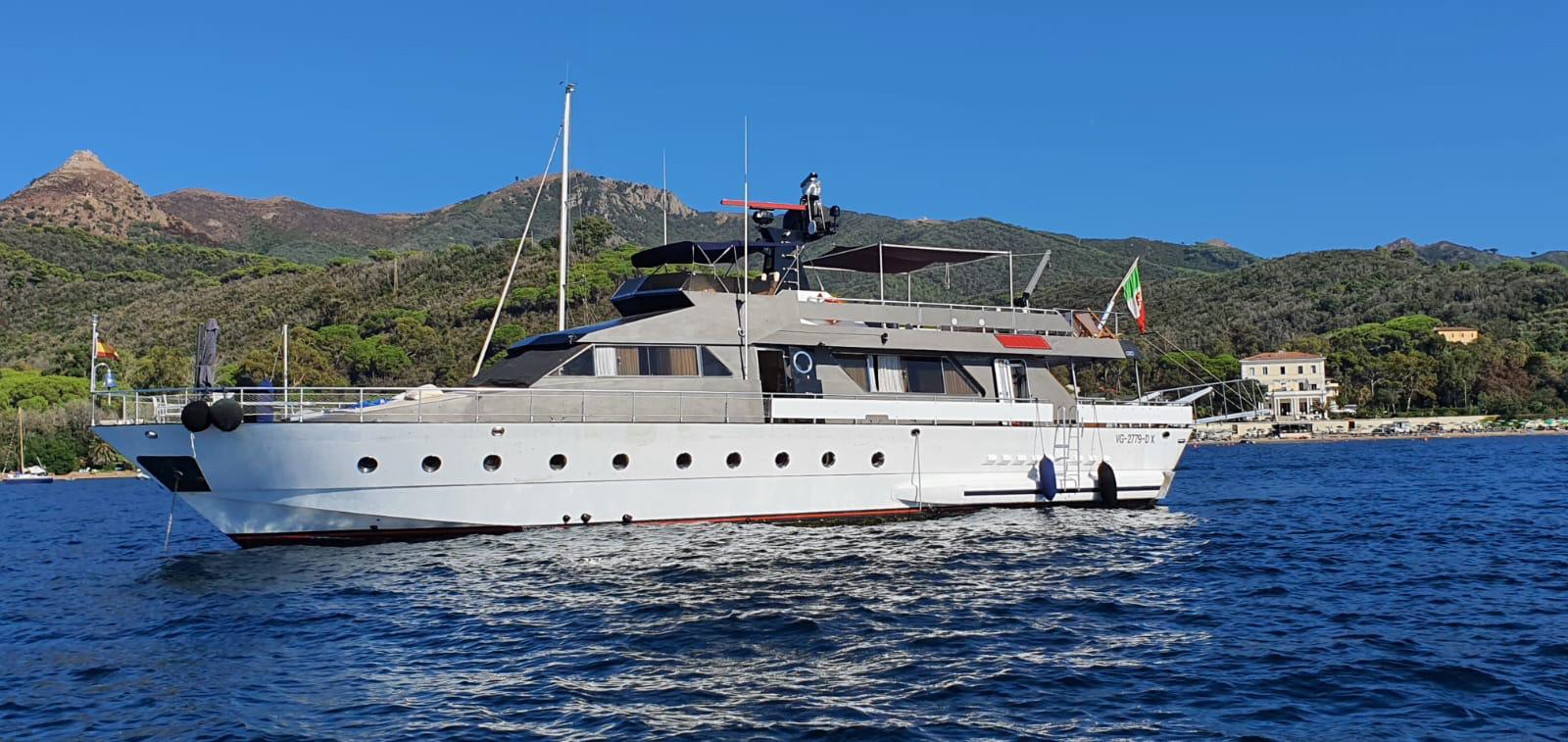 Yate Italiano