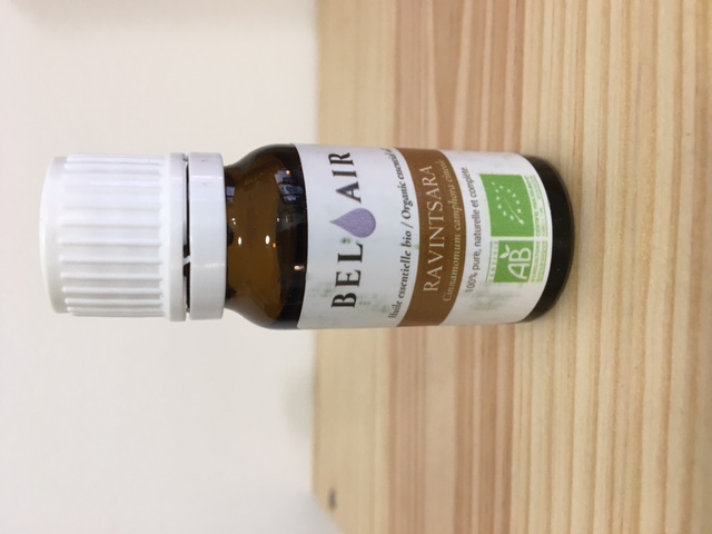 HE Ravintsara bio - huile essentielle