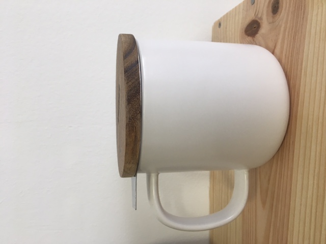 Tasse à infusion avec infuseur en inox et couvercle en bois