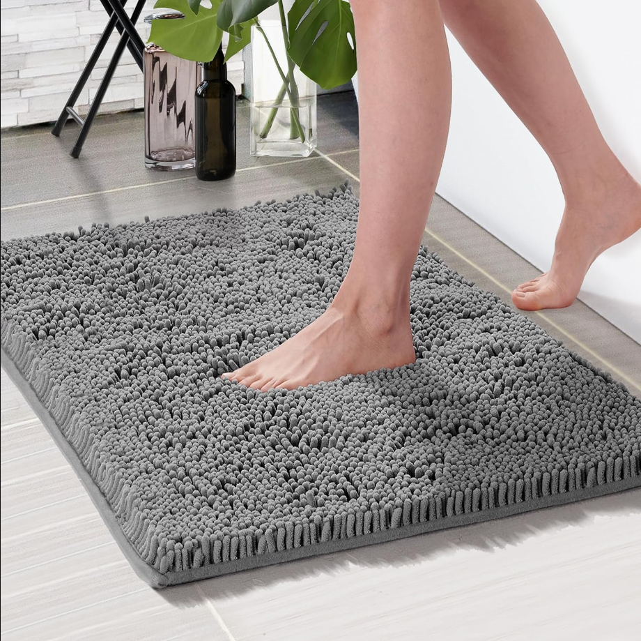 Bathroom Rugs, 32"x20", Bath Mats for Bathroom Non Slip, Thick Soft Durable Bath Rugs, Absorbent Bath Mat, Machine Wash & Quick Dry Chenille Bathroom Mat for Bathtub and Shower Floor, Grey