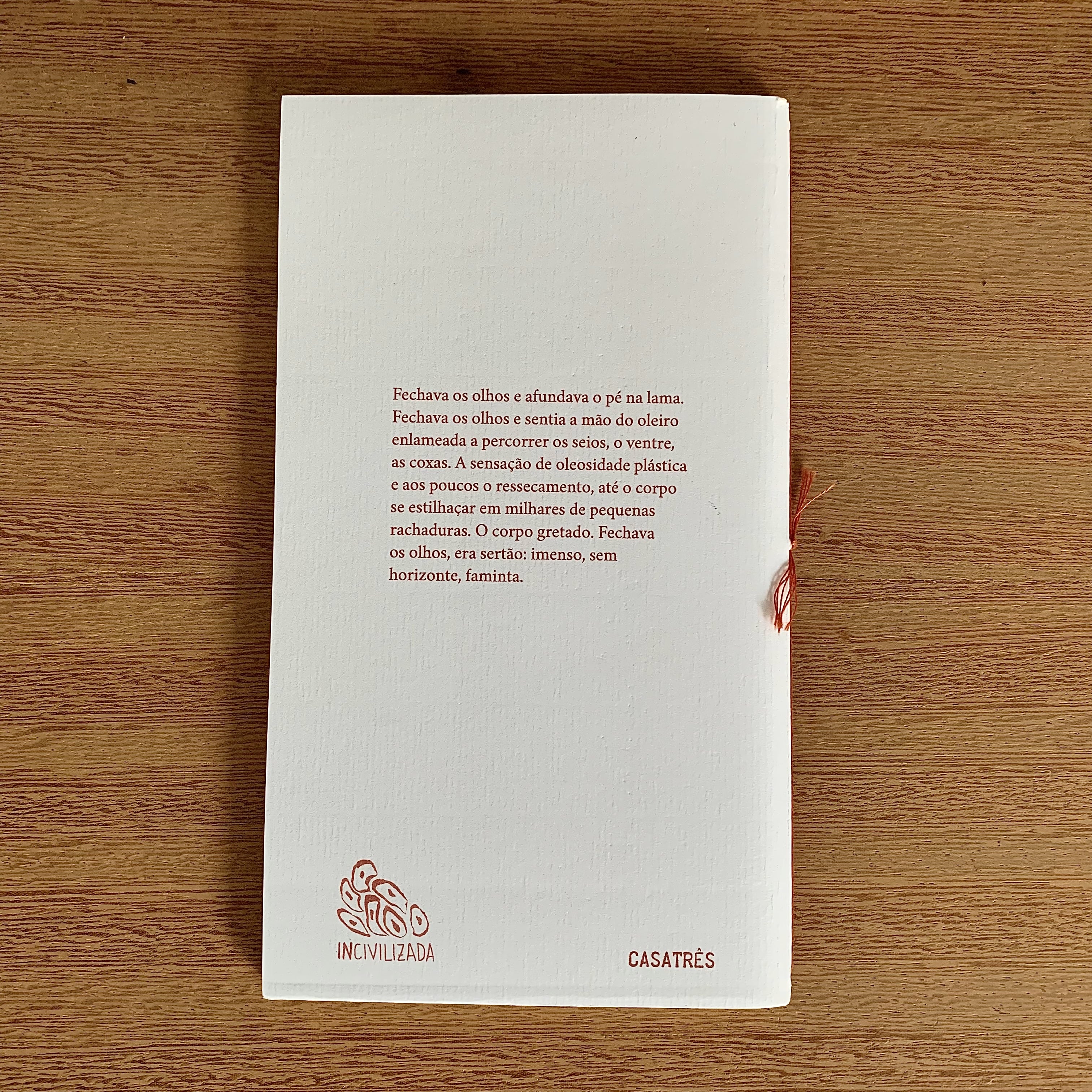 A CASA QUE ELA HABITA | ANAJARA 