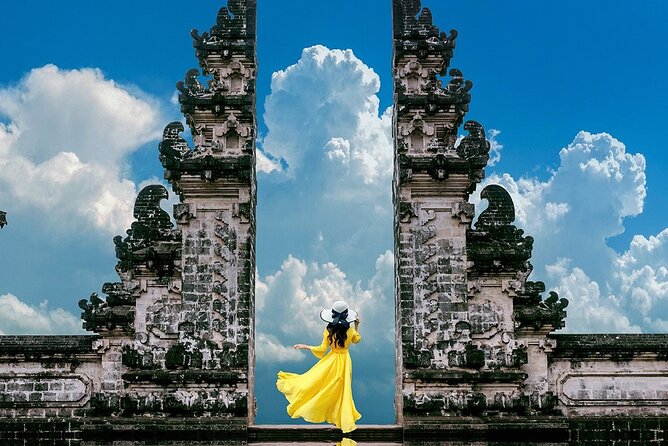 Bali Gate Of Heaven, Jungle Swing & Waterfall Private Tour with Entry Fee (Minimum of 2 persons) In Ubod, Indonesia