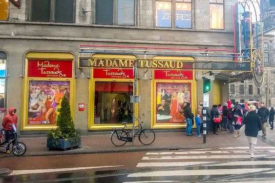 5D/4N Magical Hongkong with Disneyland and Ocean Park / Stay in Regal Hotel Knowloon